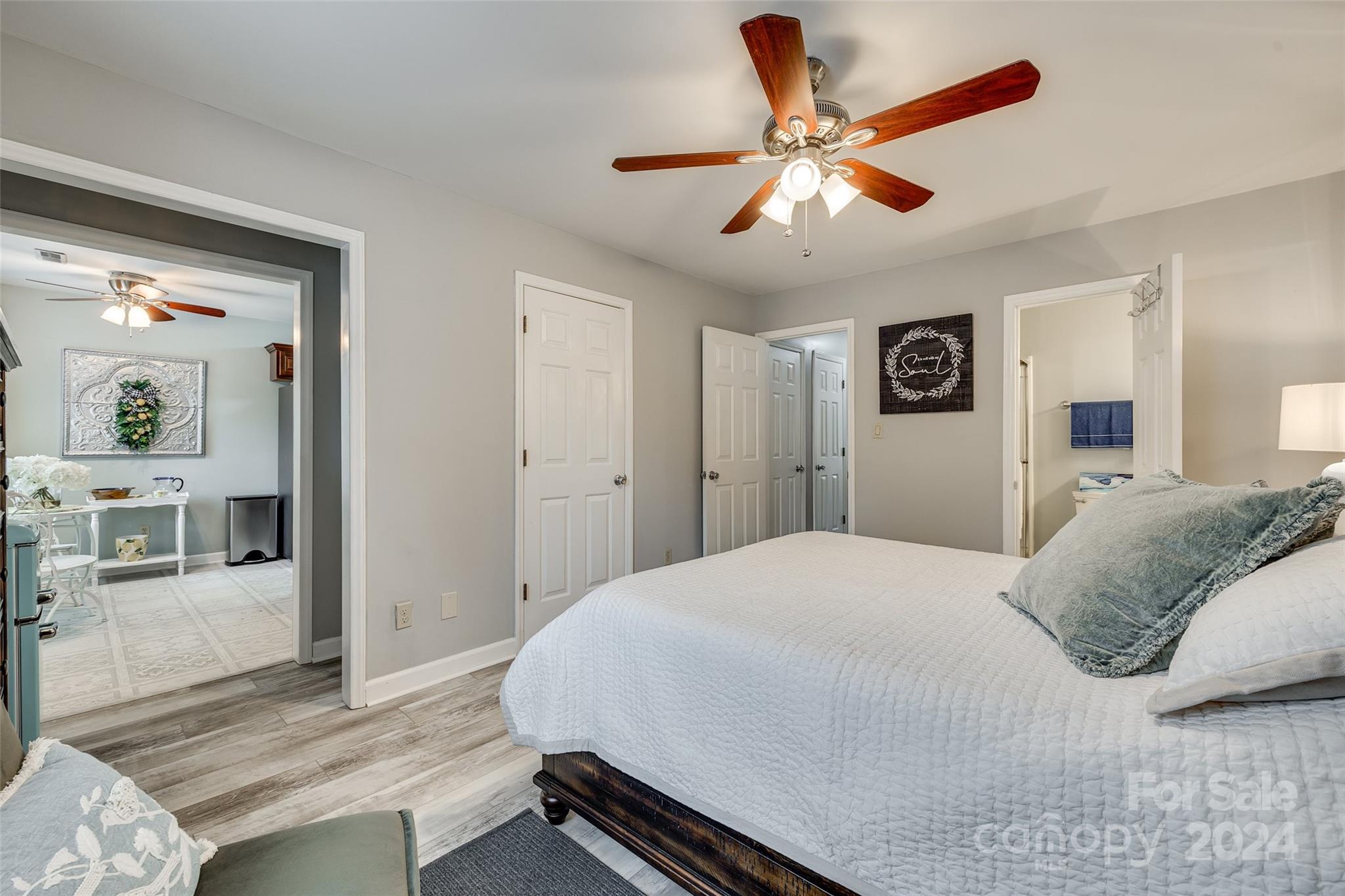 Brentwood Condos - Residential