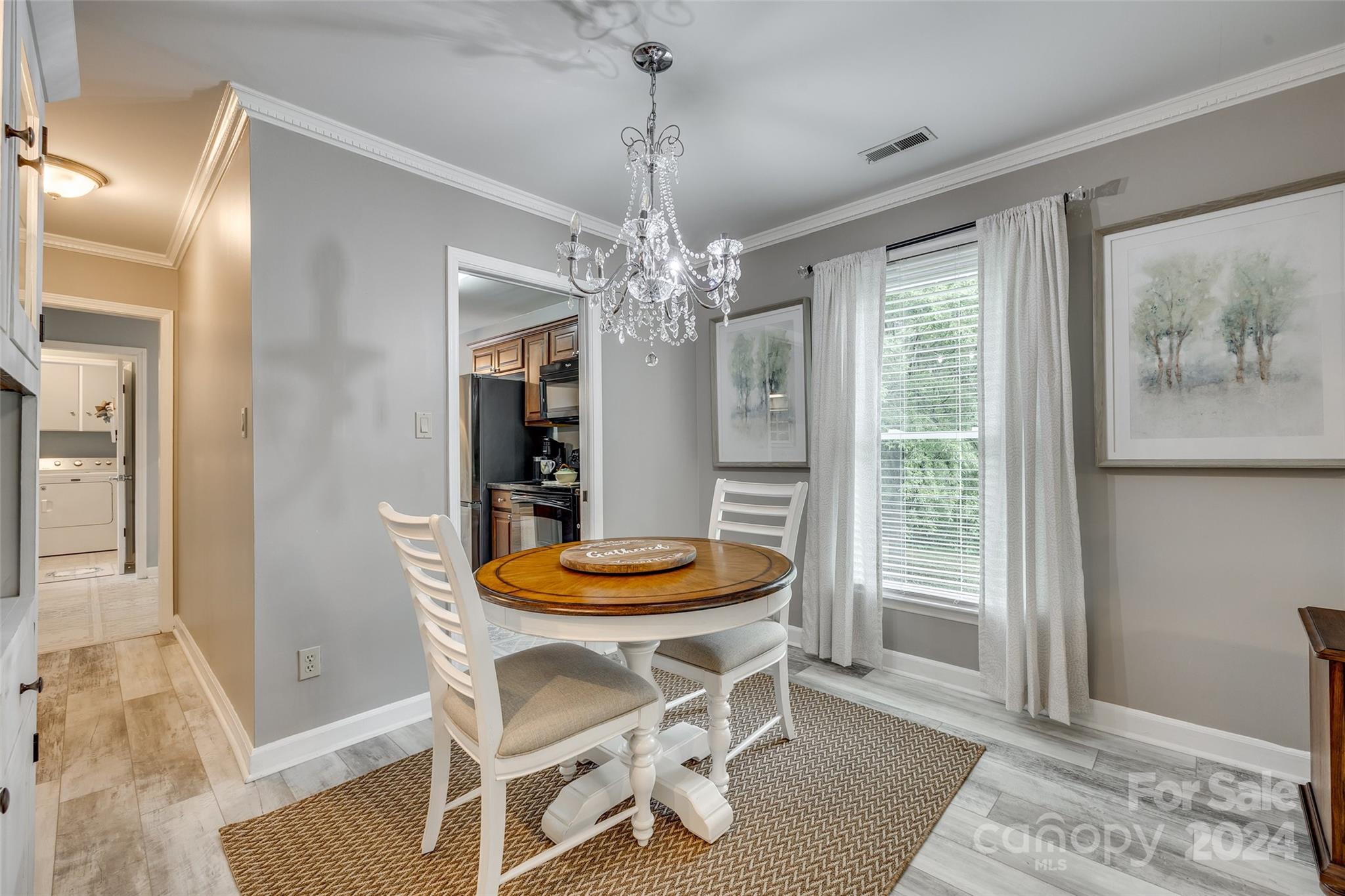 Brentwood Condos - Residential