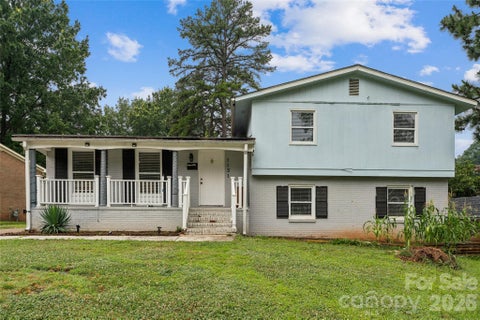 Photo of 1131 Mt Kisco Drive, Charlotte, NC 28213 (MLS # 4398333)