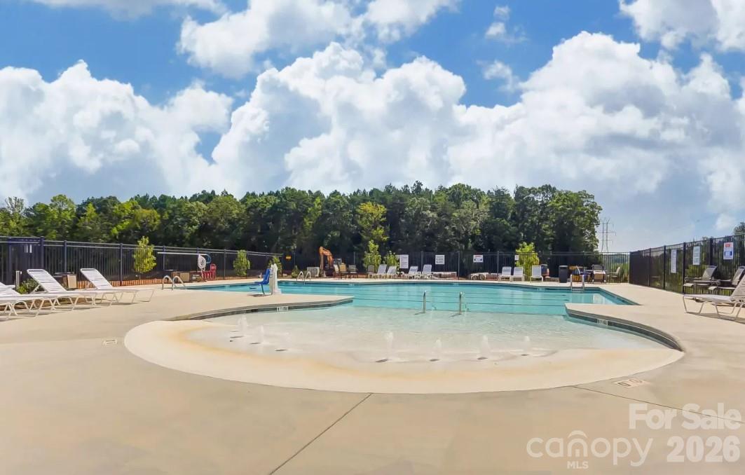 Robinson Oaks - Residential