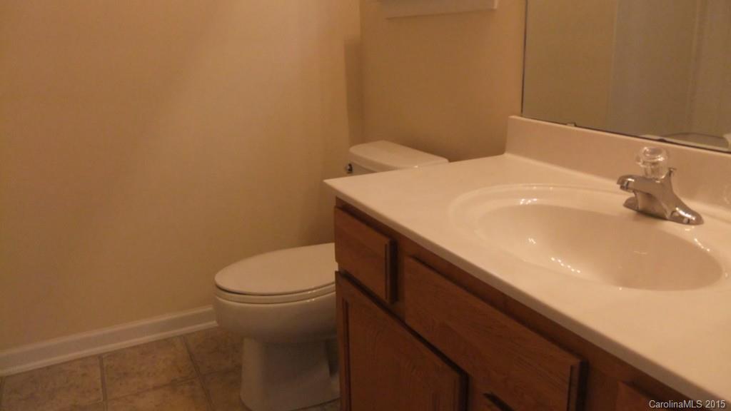 Lexington Commons - Residential Lease