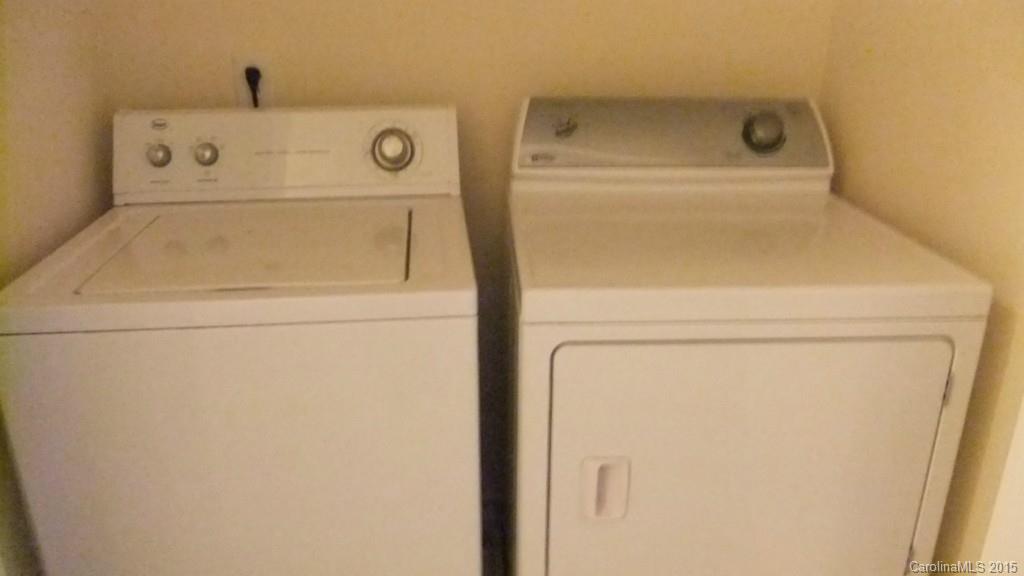 Lexington Commons - Residential Lease