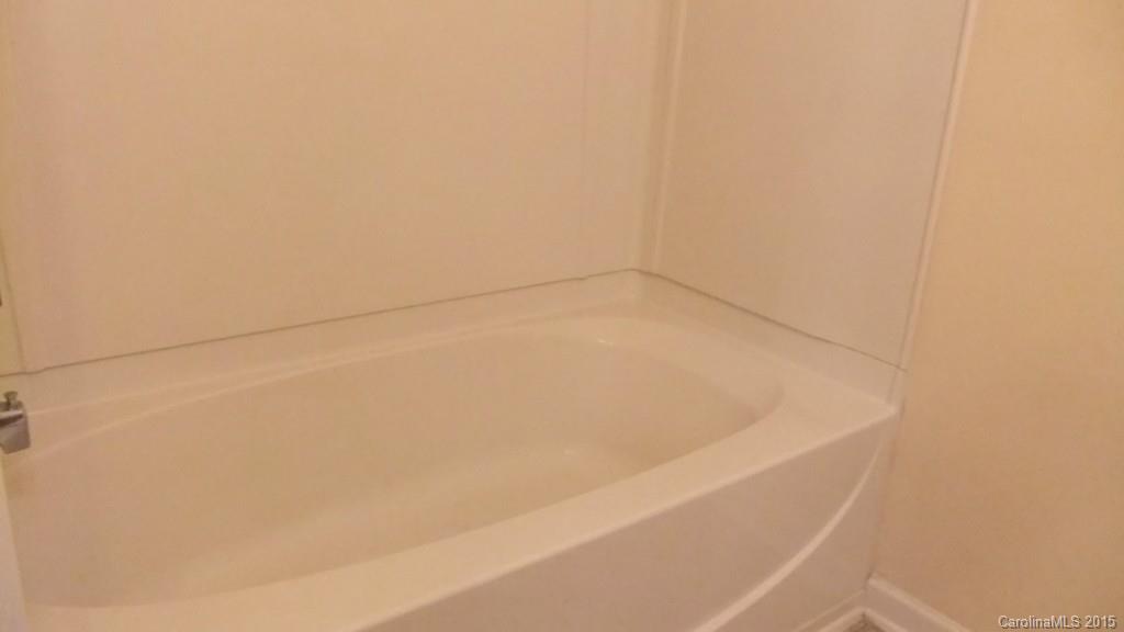 Lexington Commons - Residential Lease