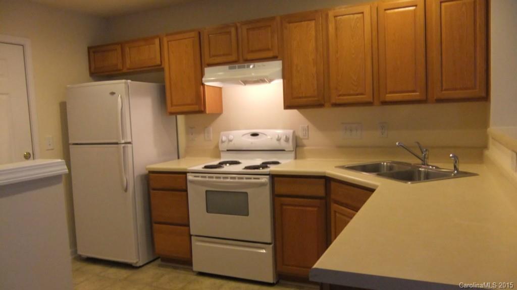 Lexington Commons - Residential Lease