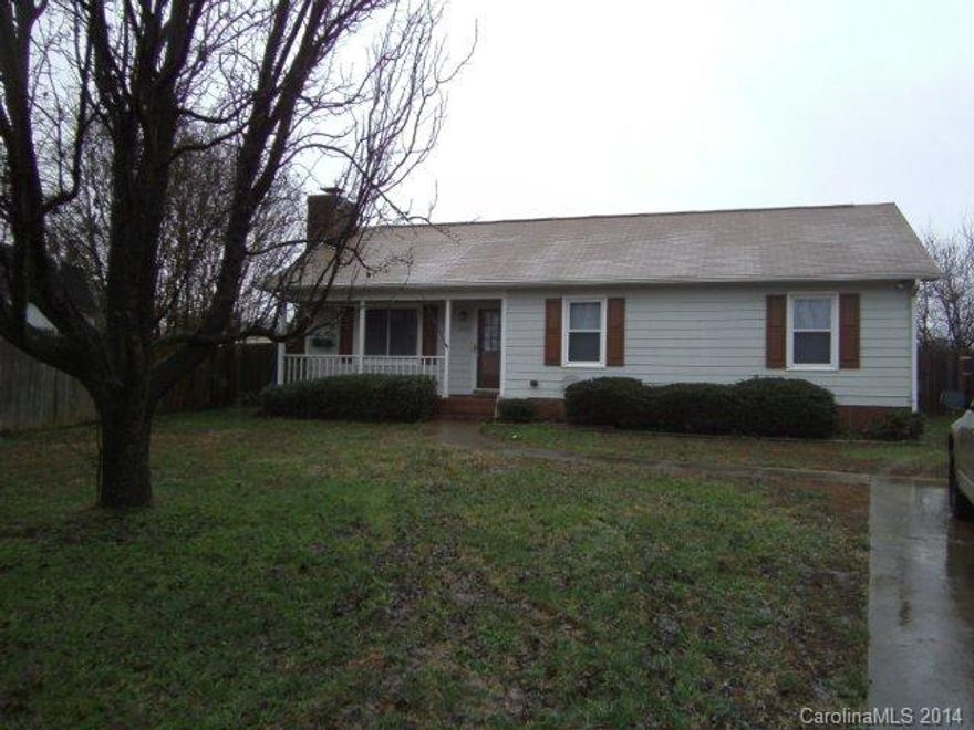 Wonderful ranch in Sandalwood, with large yard fenced and storage unit. 3 beds, 2 baths cul de sac and nice fireplace!  Patio and front porch too! Pets OK , call to see this one , close to everything!