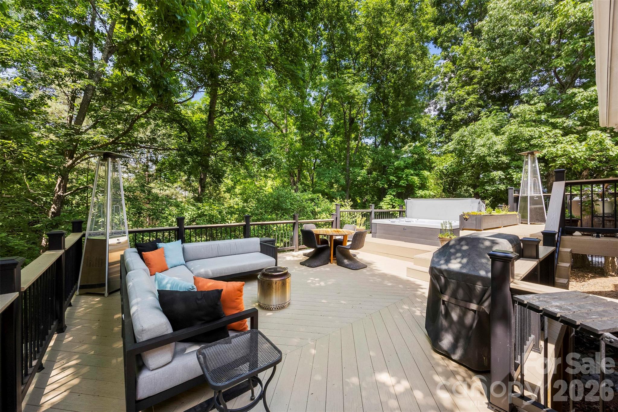 Lake Shore - Residential