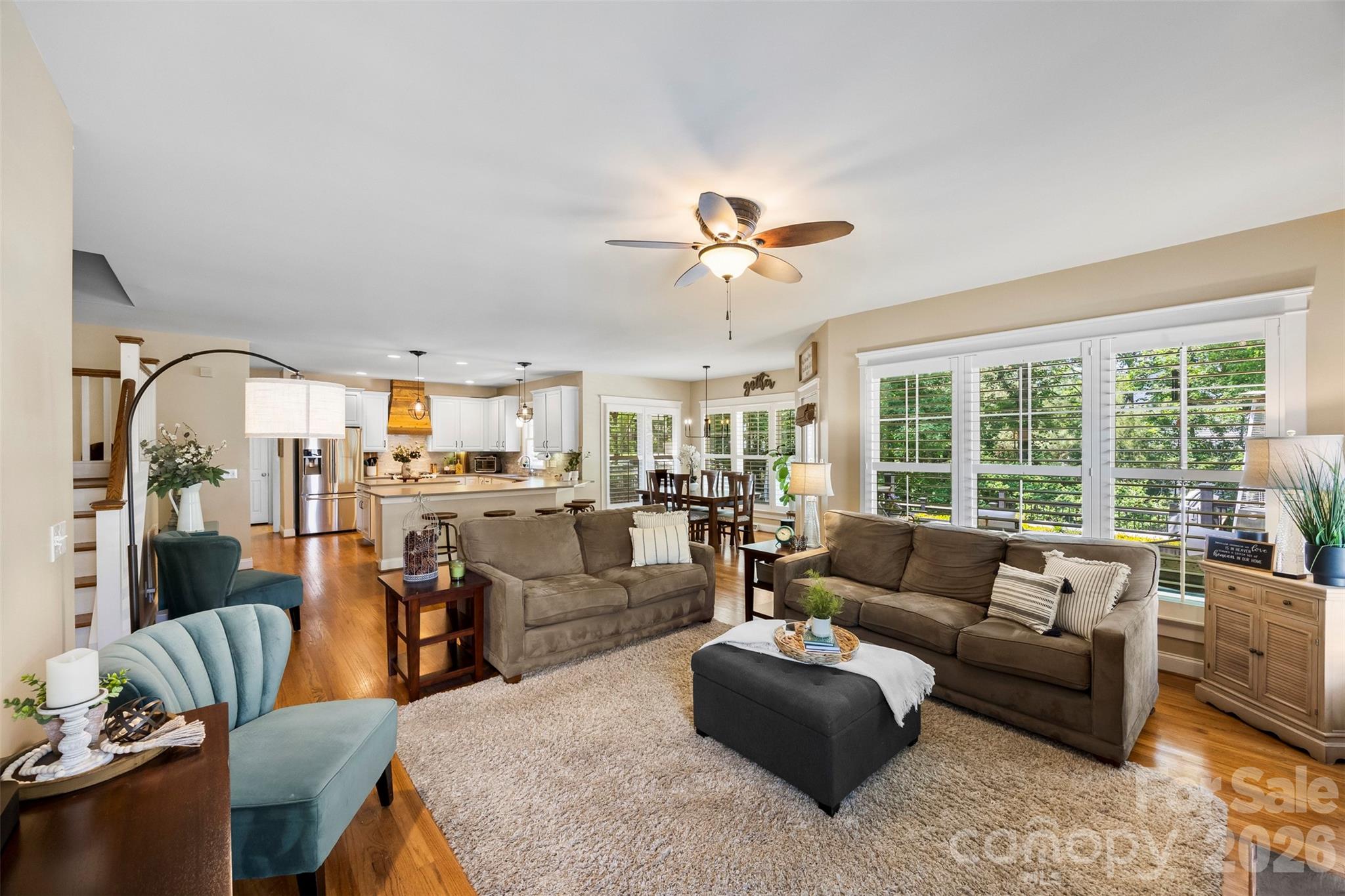 Lake Shore - Residential
