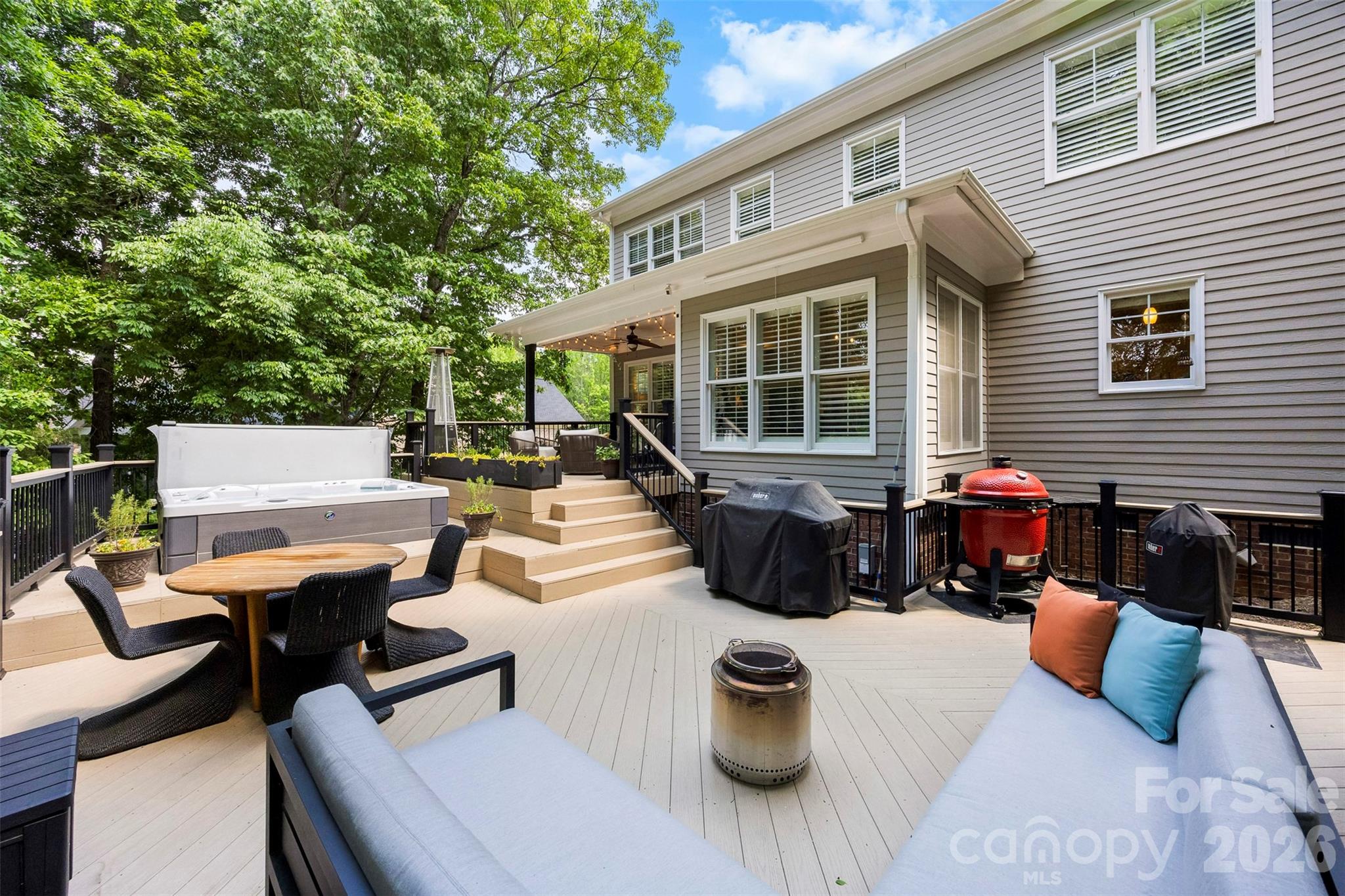 Lake Shore - Residential