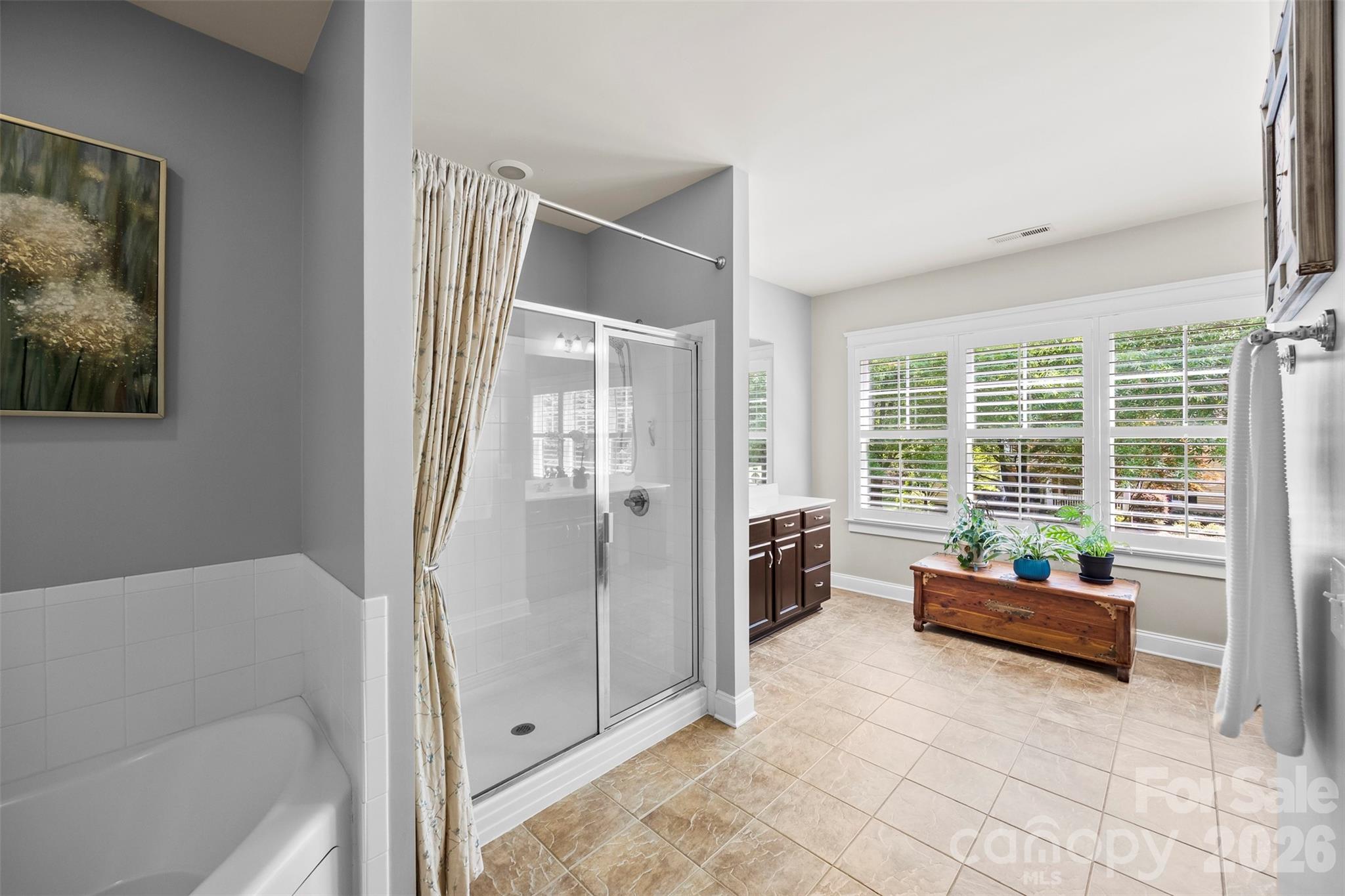 Lake Shore - Residential