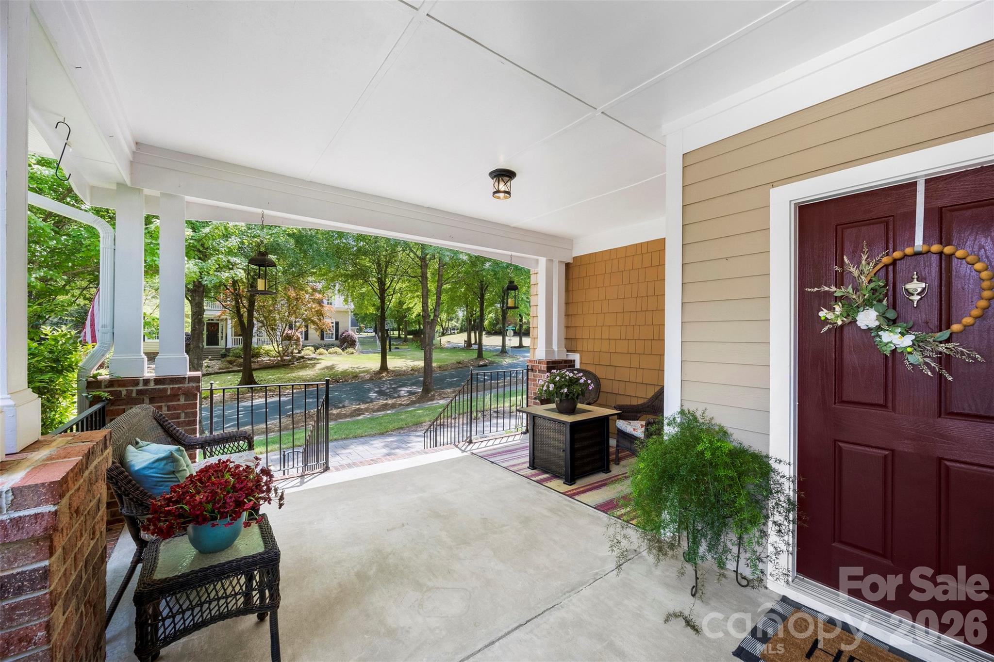 Lake Shore - Residential