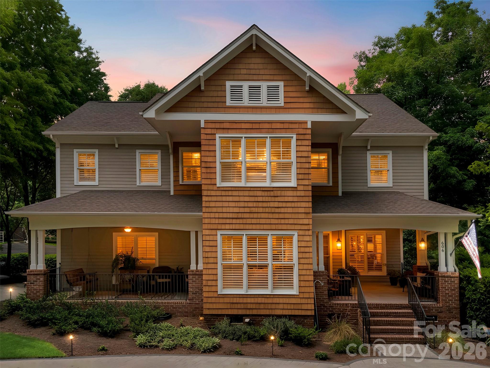 Lake Shore - Residential
