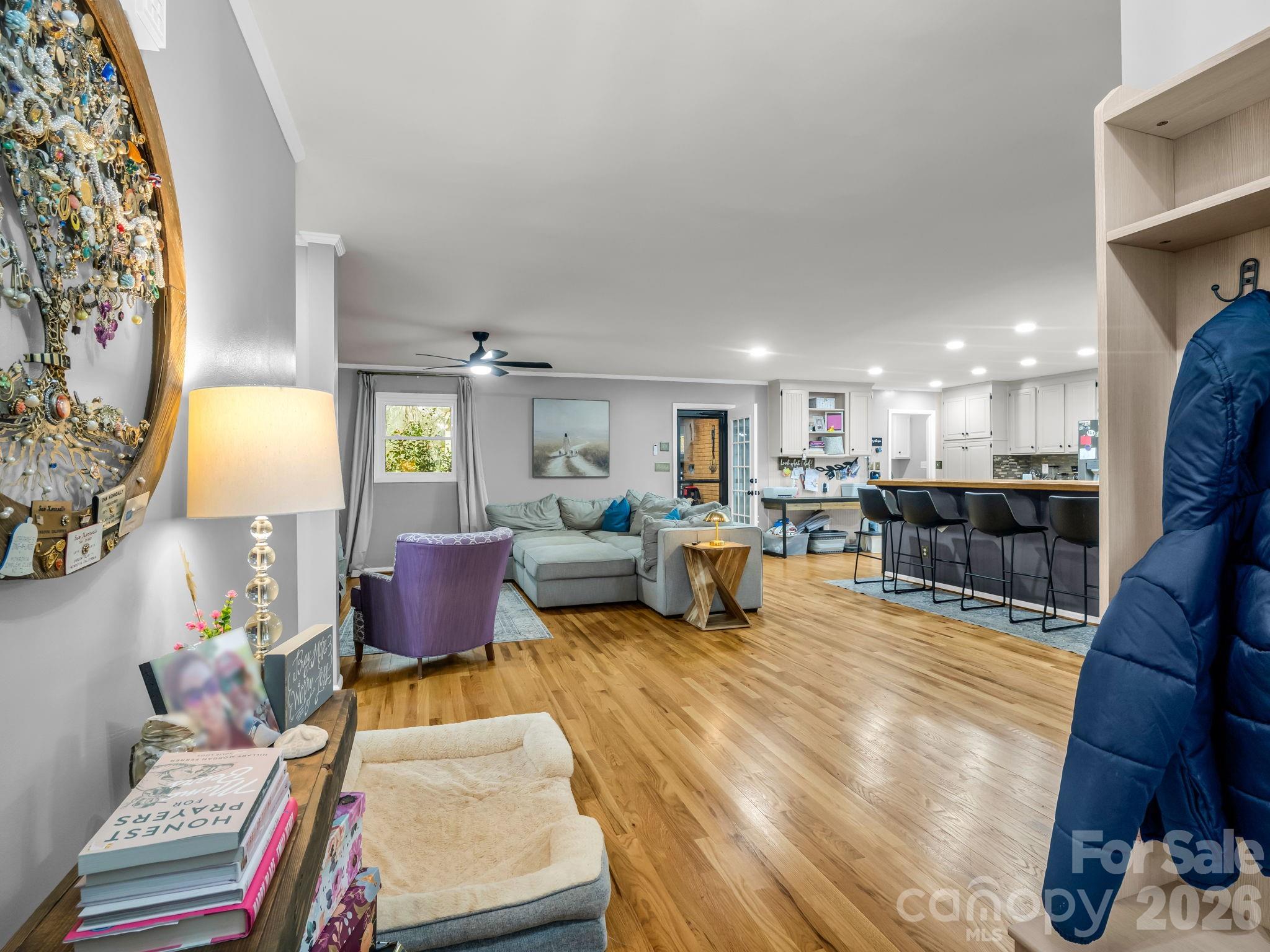 Country Club Gardens - Residential