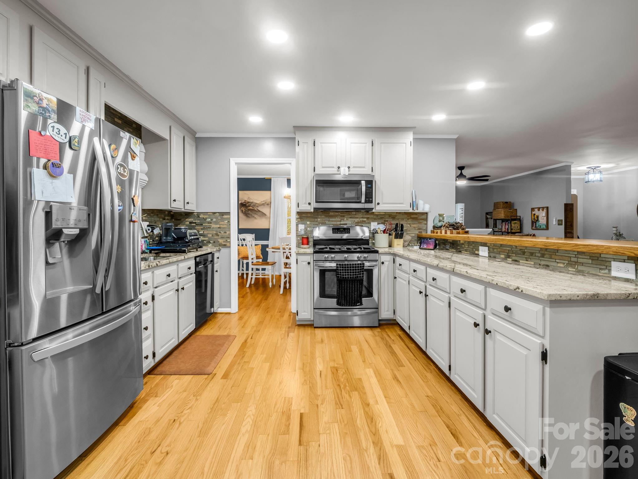 Country Club Gardens - Residential