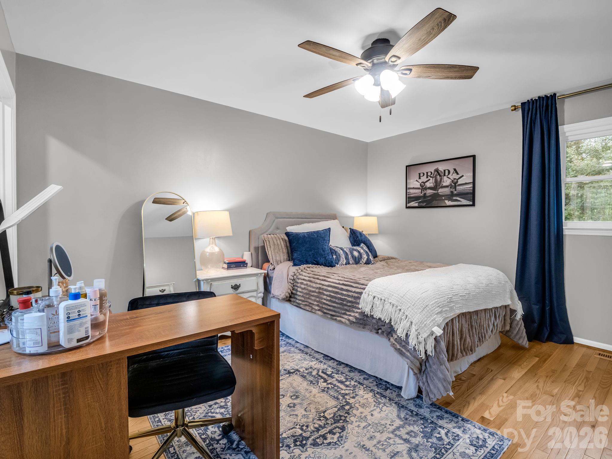 Country Club Gardens - Residential