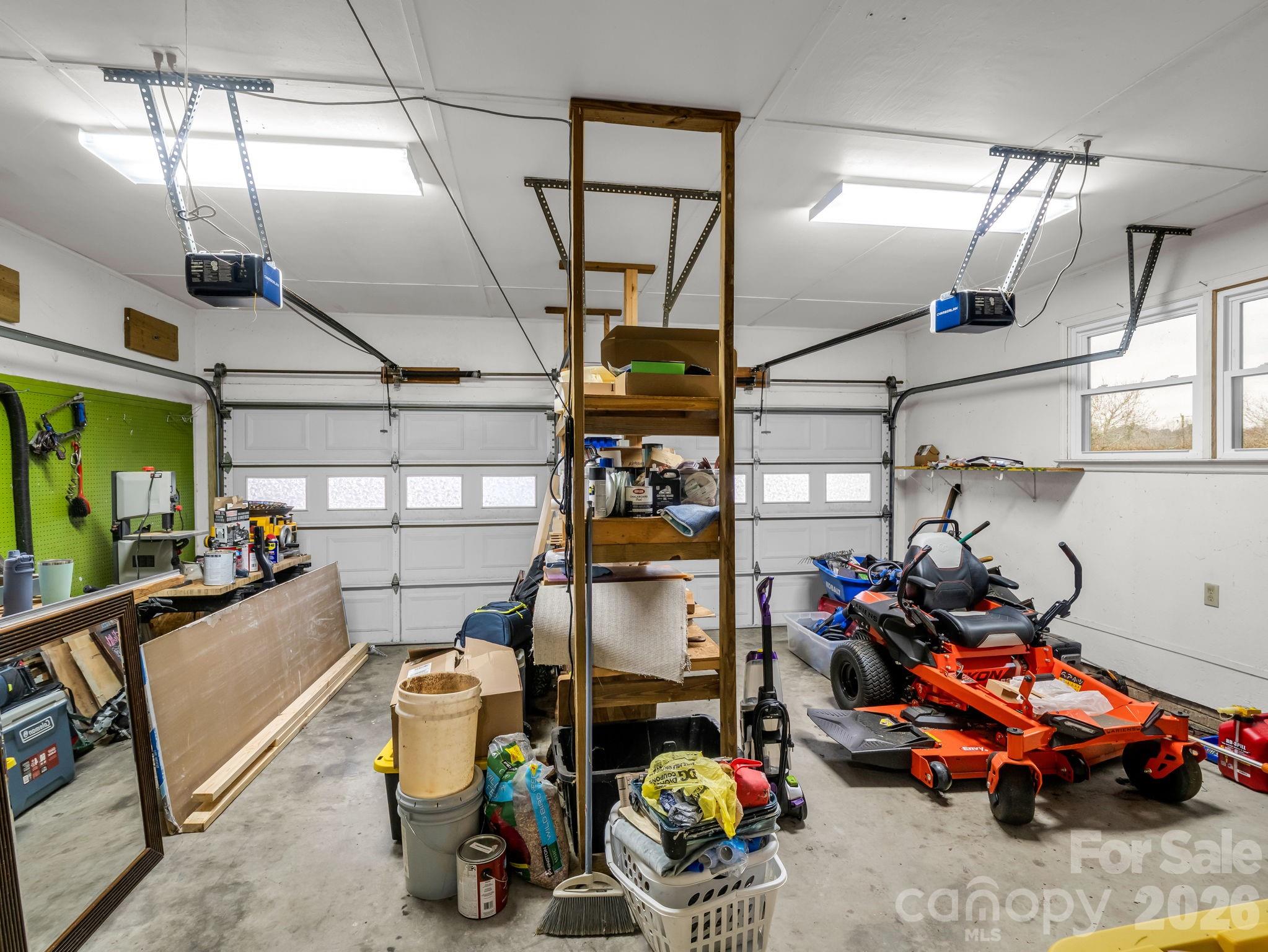 Country Club Gardens - Residential