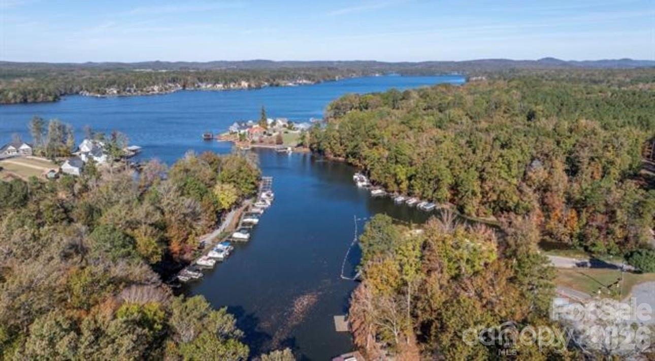 Twin Harbor - Residential