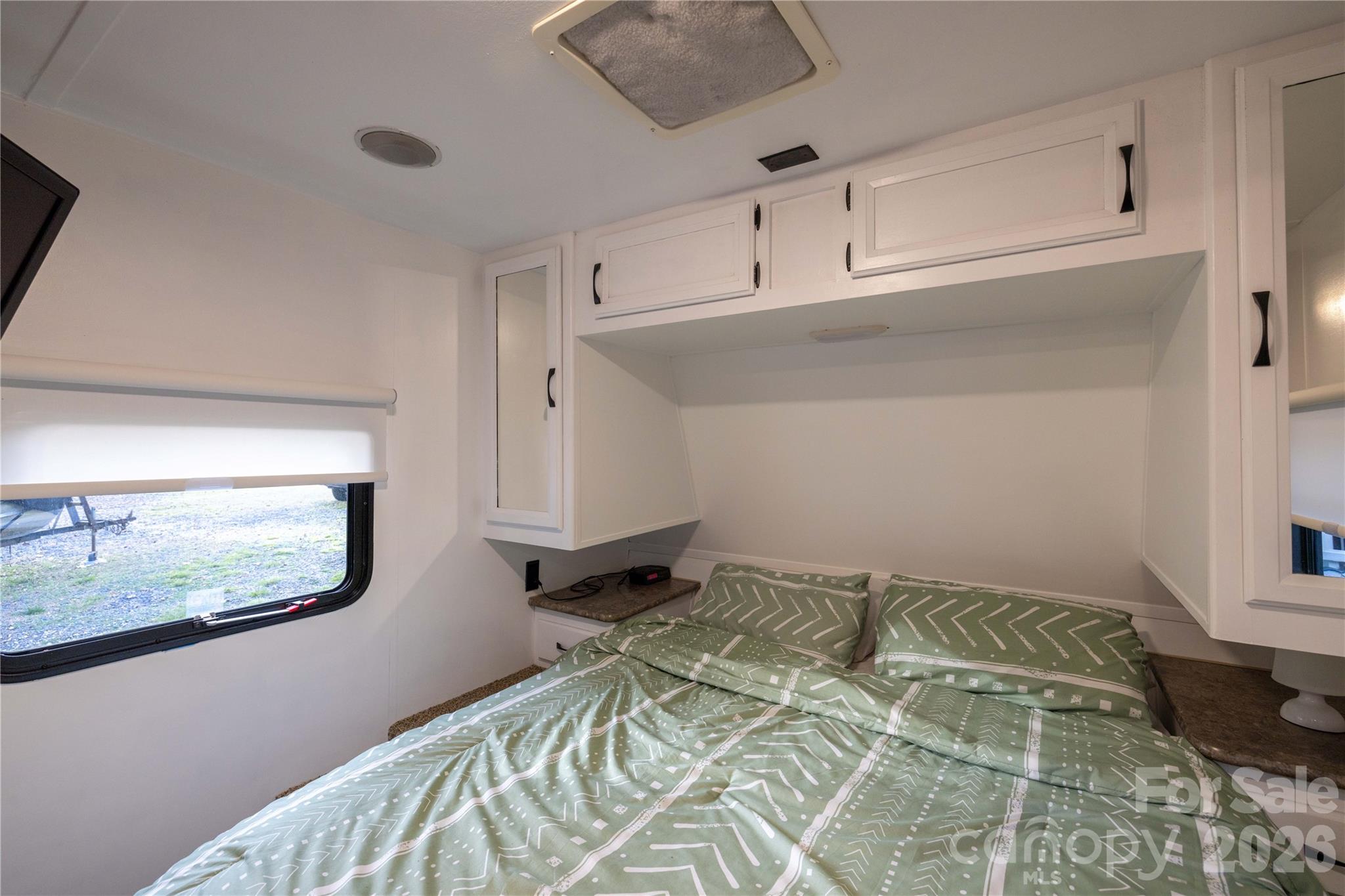 Twin Harbor - Residential