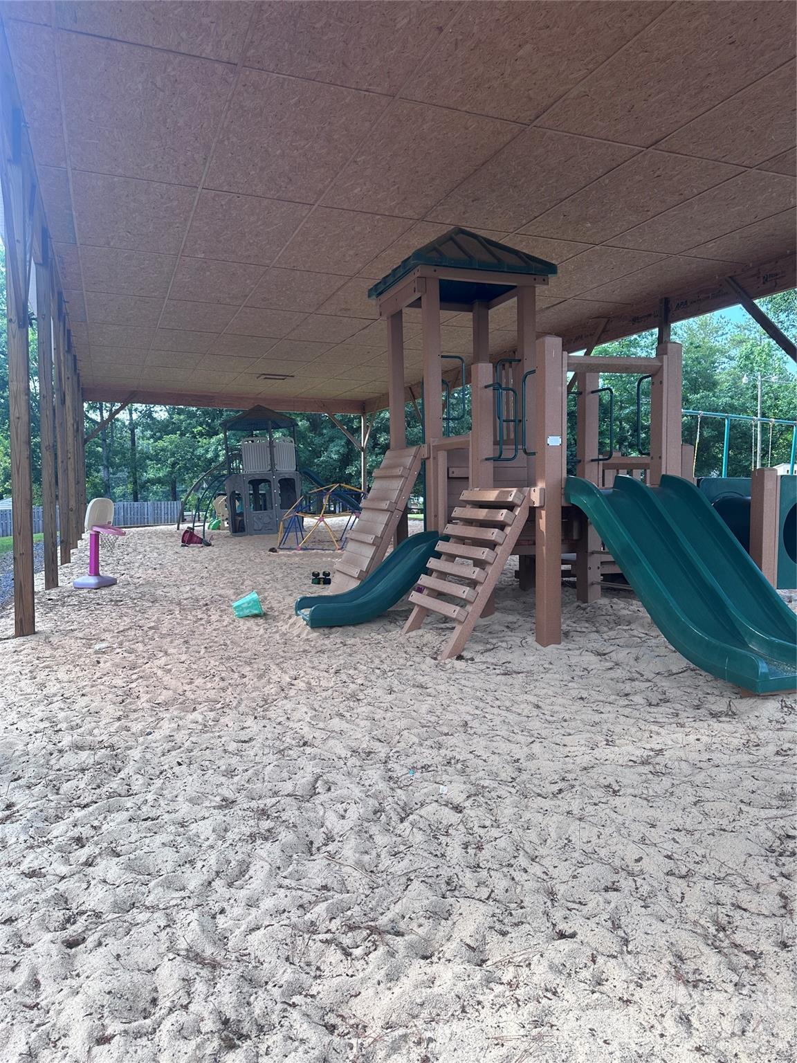 Twin Harbor - Residential