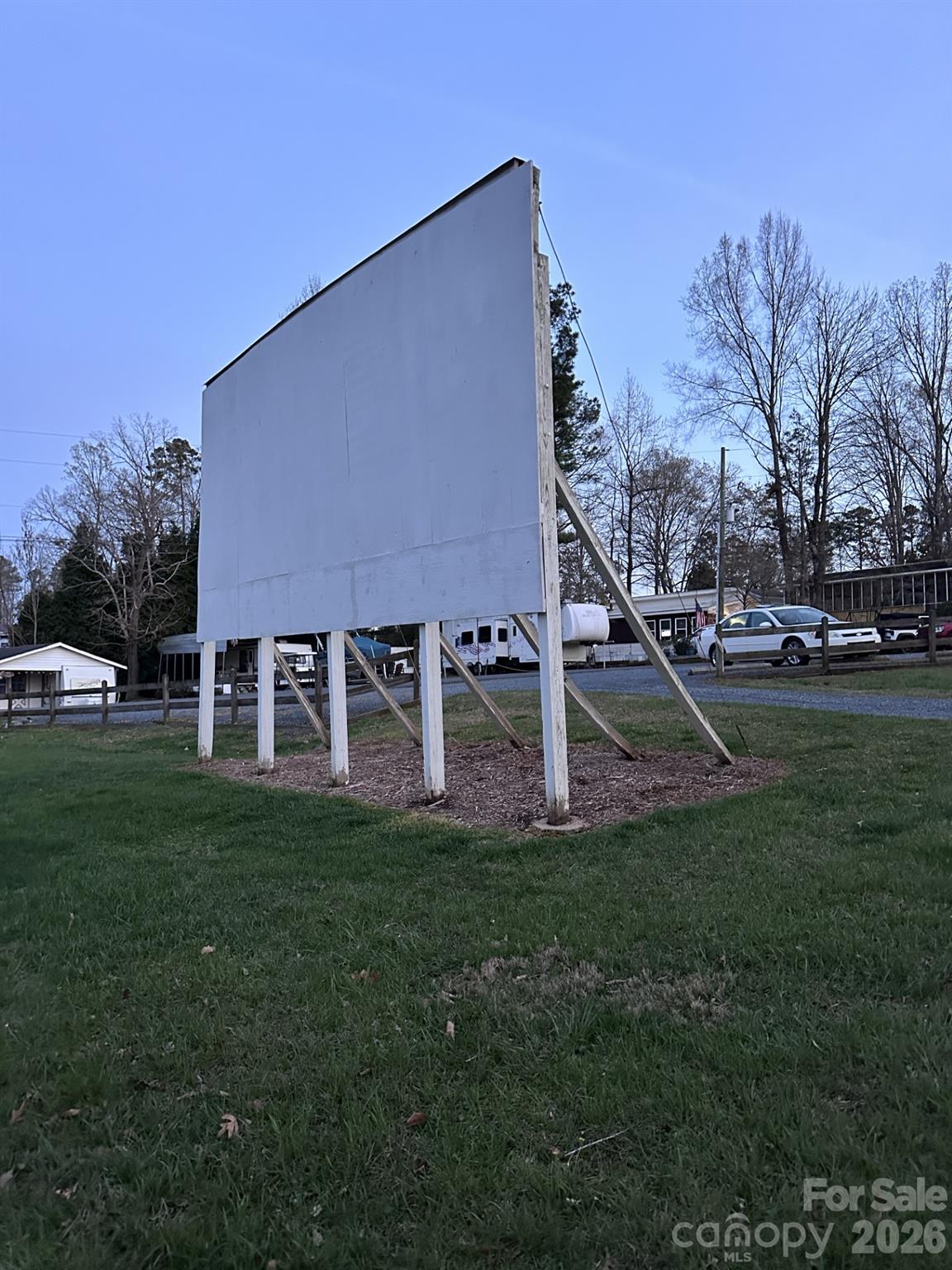 Twin Harbor - Residential