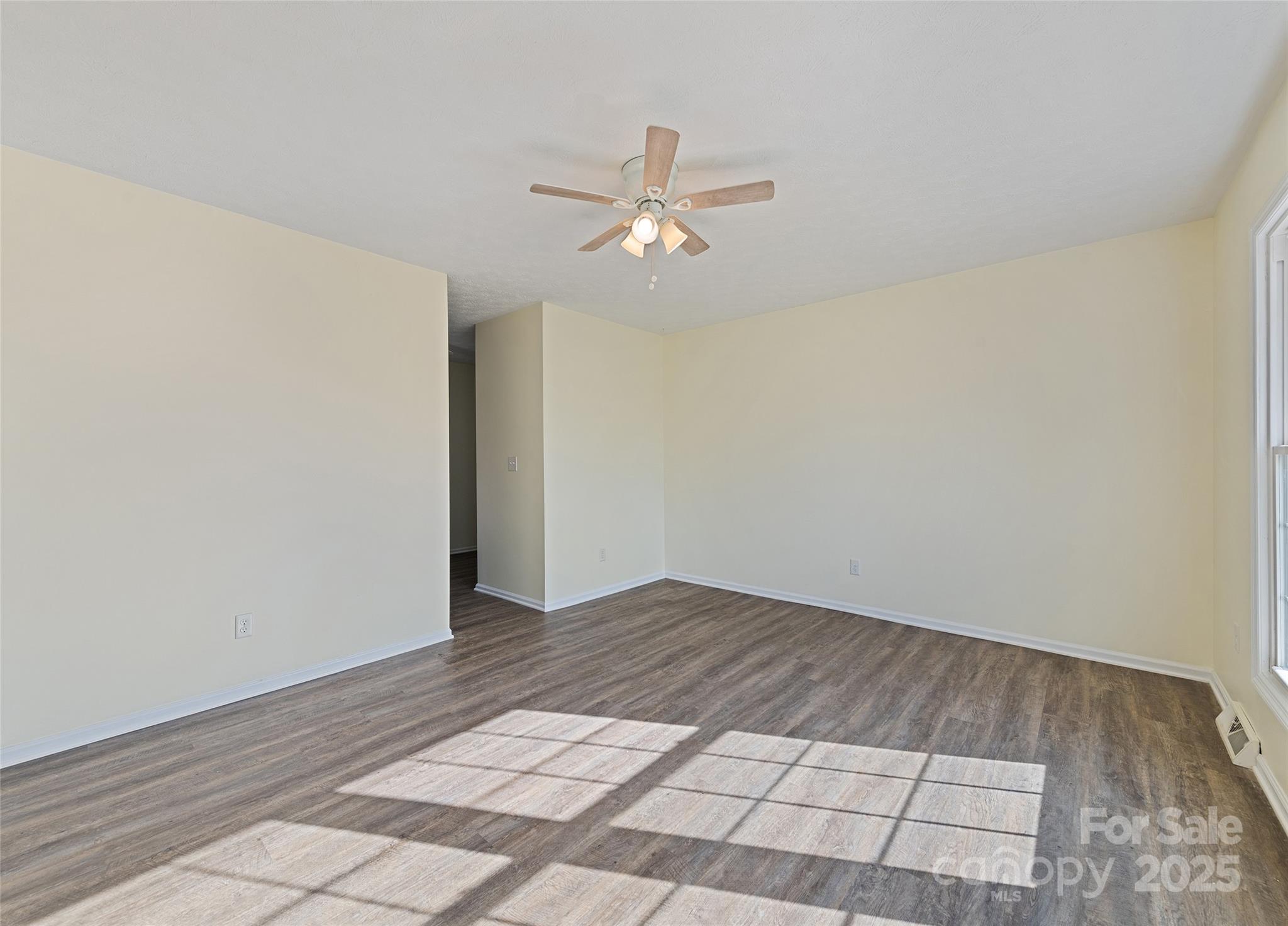 129 Willowbrook Road