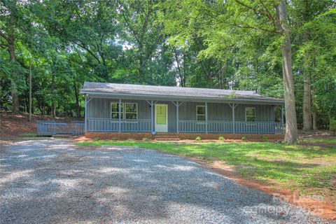 Photo of 614 Teresa Circle, Waxhaw, NC 28173 (MLS # 4326768)