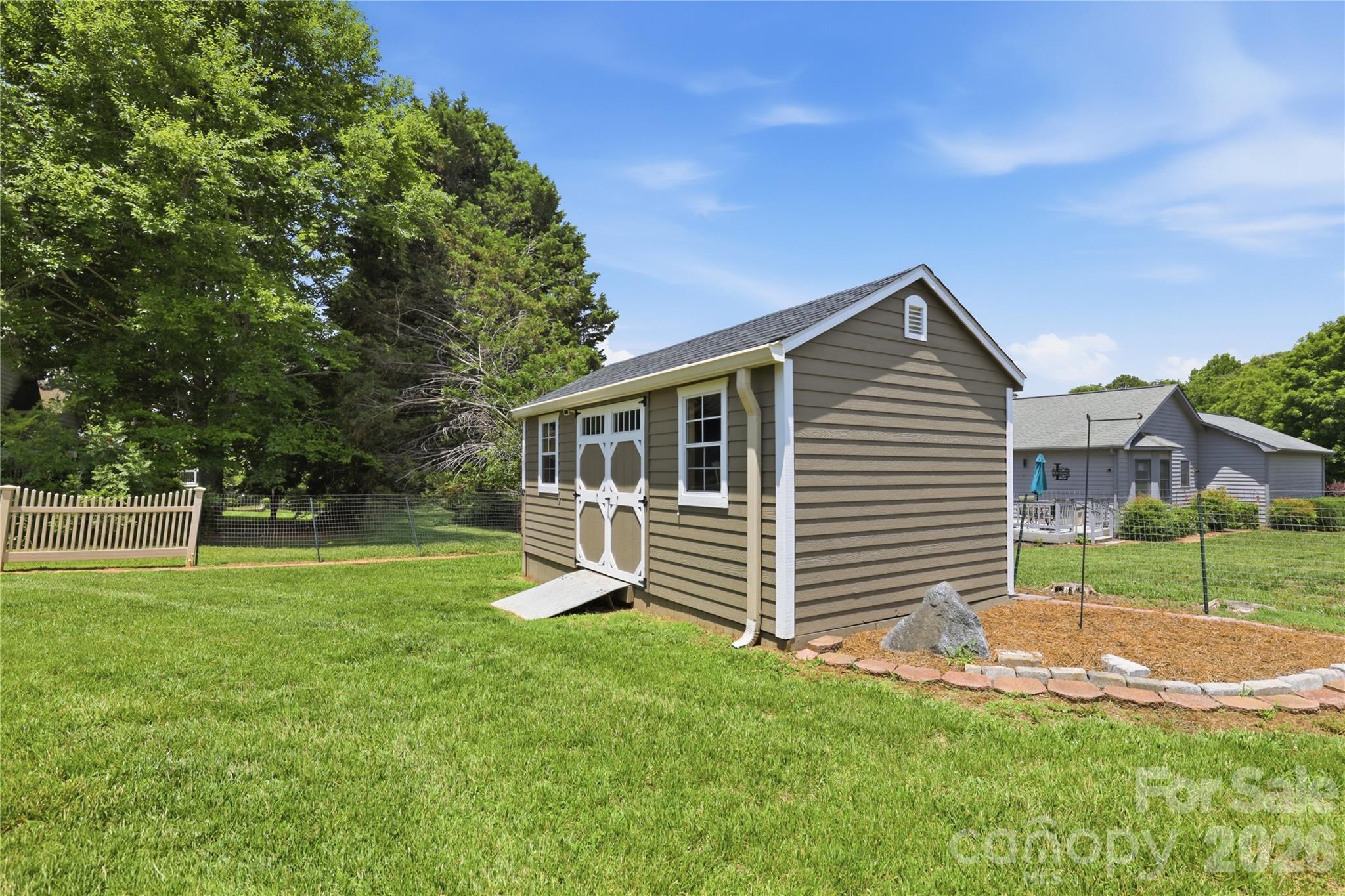 Hunters Creek - Residential