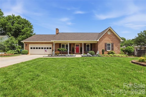 Photo of 4 Fox Ridge Drive, Granite Falls, NC 28630 (MLS # 4387369)