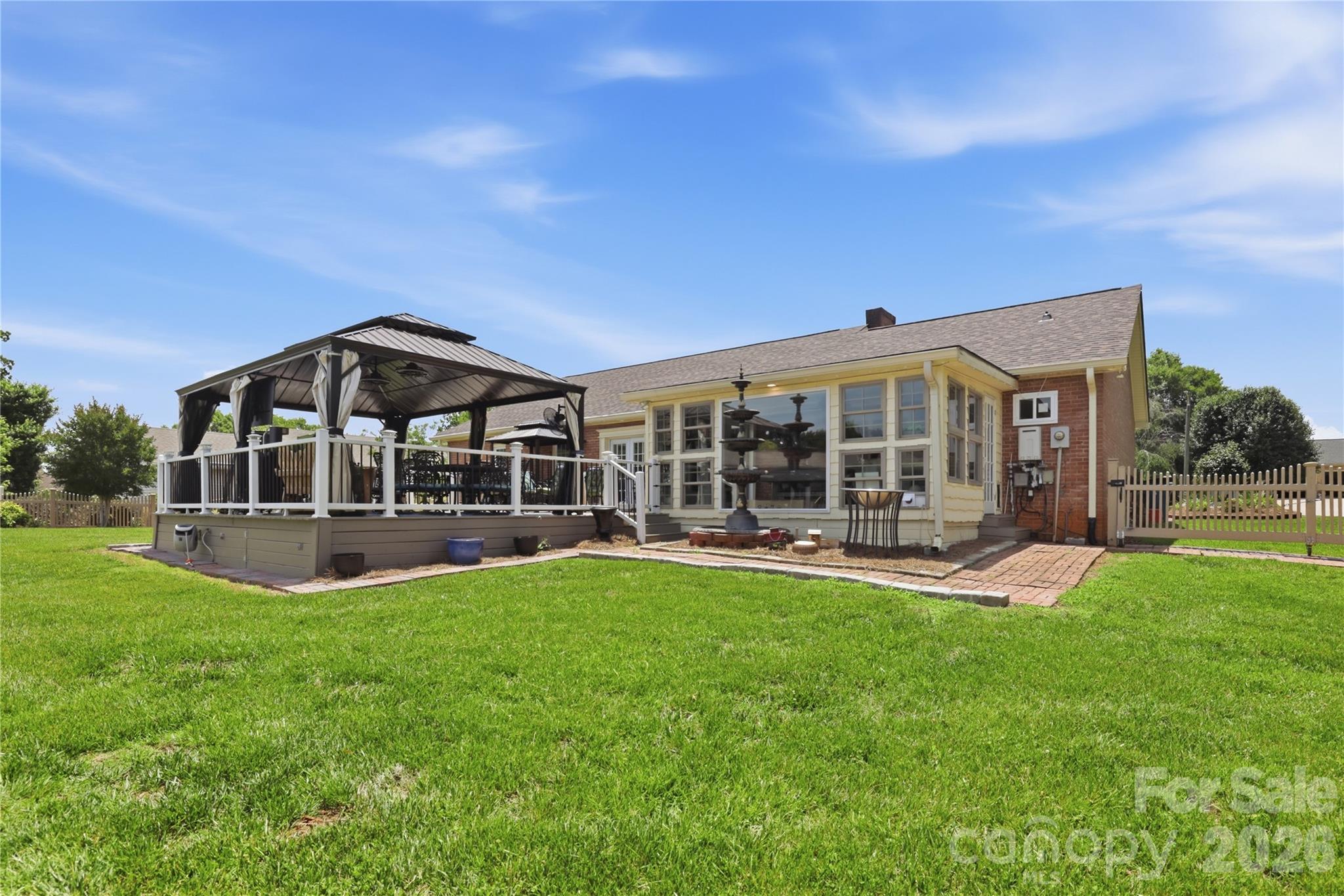 Hunters Creek - Residential