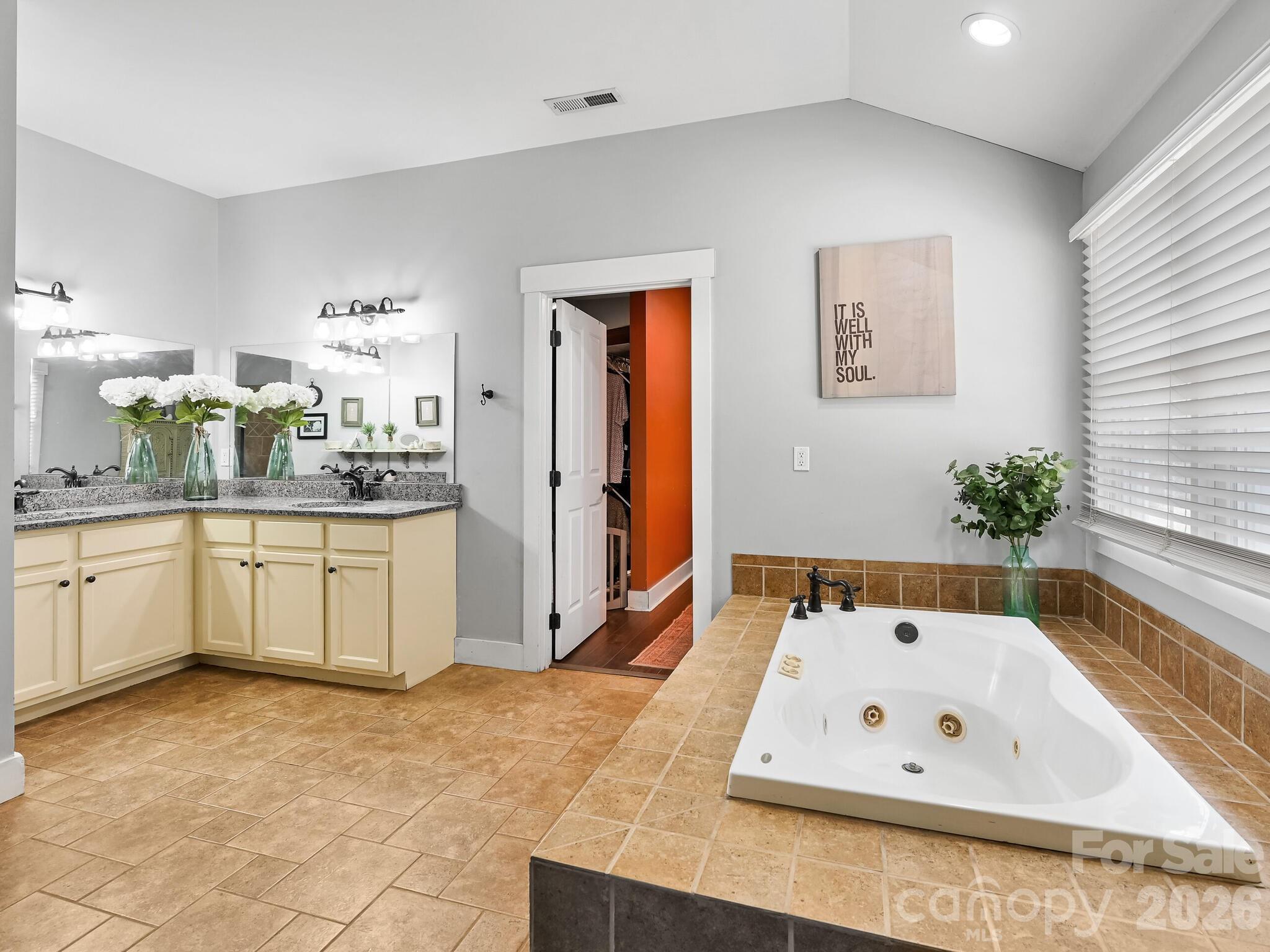 Full View Estates - Residential