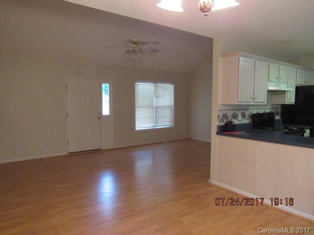 HUNTERS RIDGE - Residential