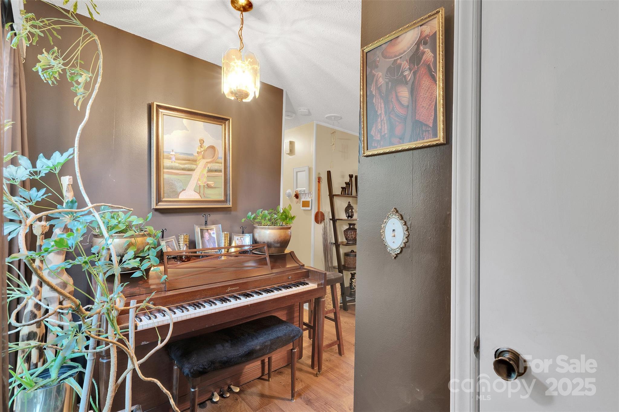 6109 Bent Tree Court