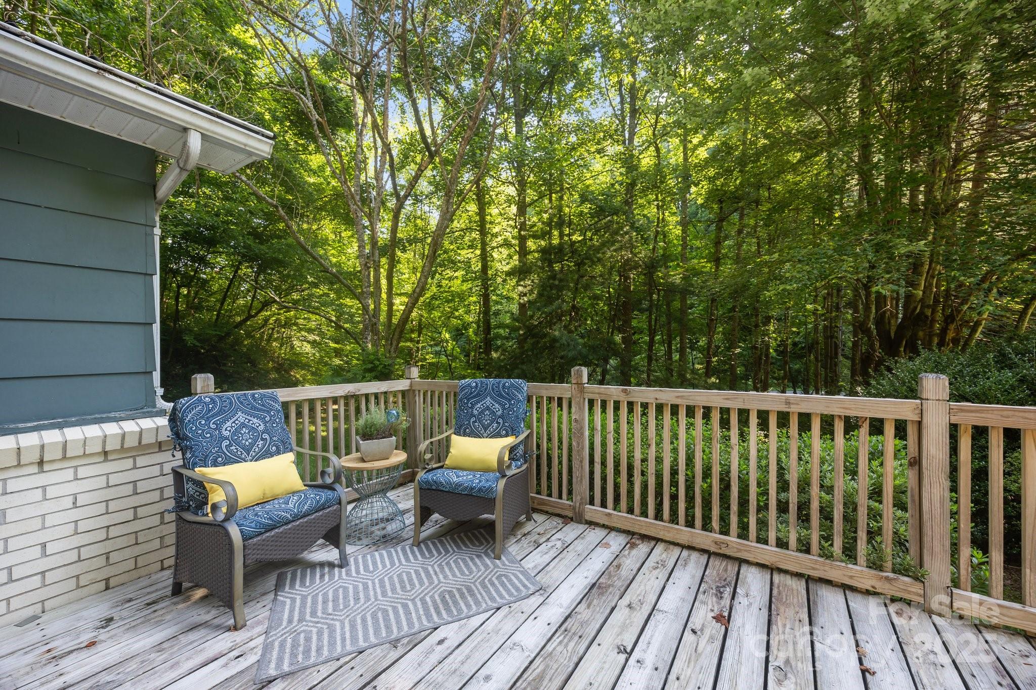 790 Thompson Road