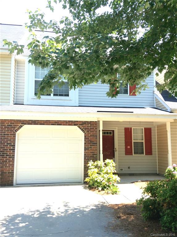 Elizabeth Townes - Residential Lease