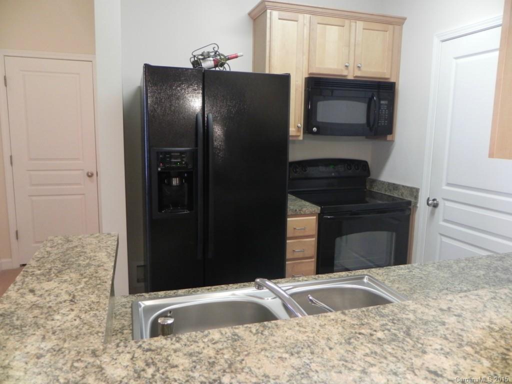 Oakhurst - Residential Lease