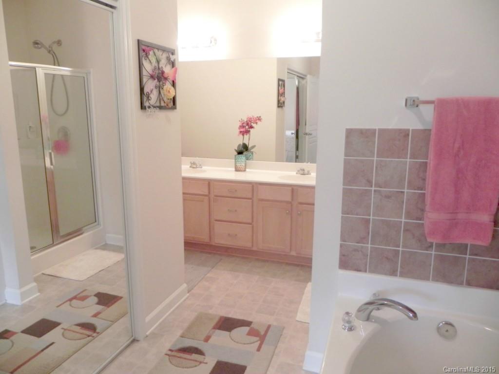 Oakhurst - Residential Lease