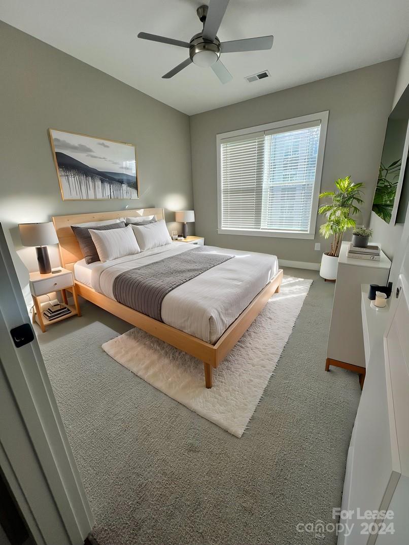 Charlotte, North Carolina 28209, United States, 2 Bedrooms Bedrooms, ,2 BathroomsBathrooms,Residential,Active,53845