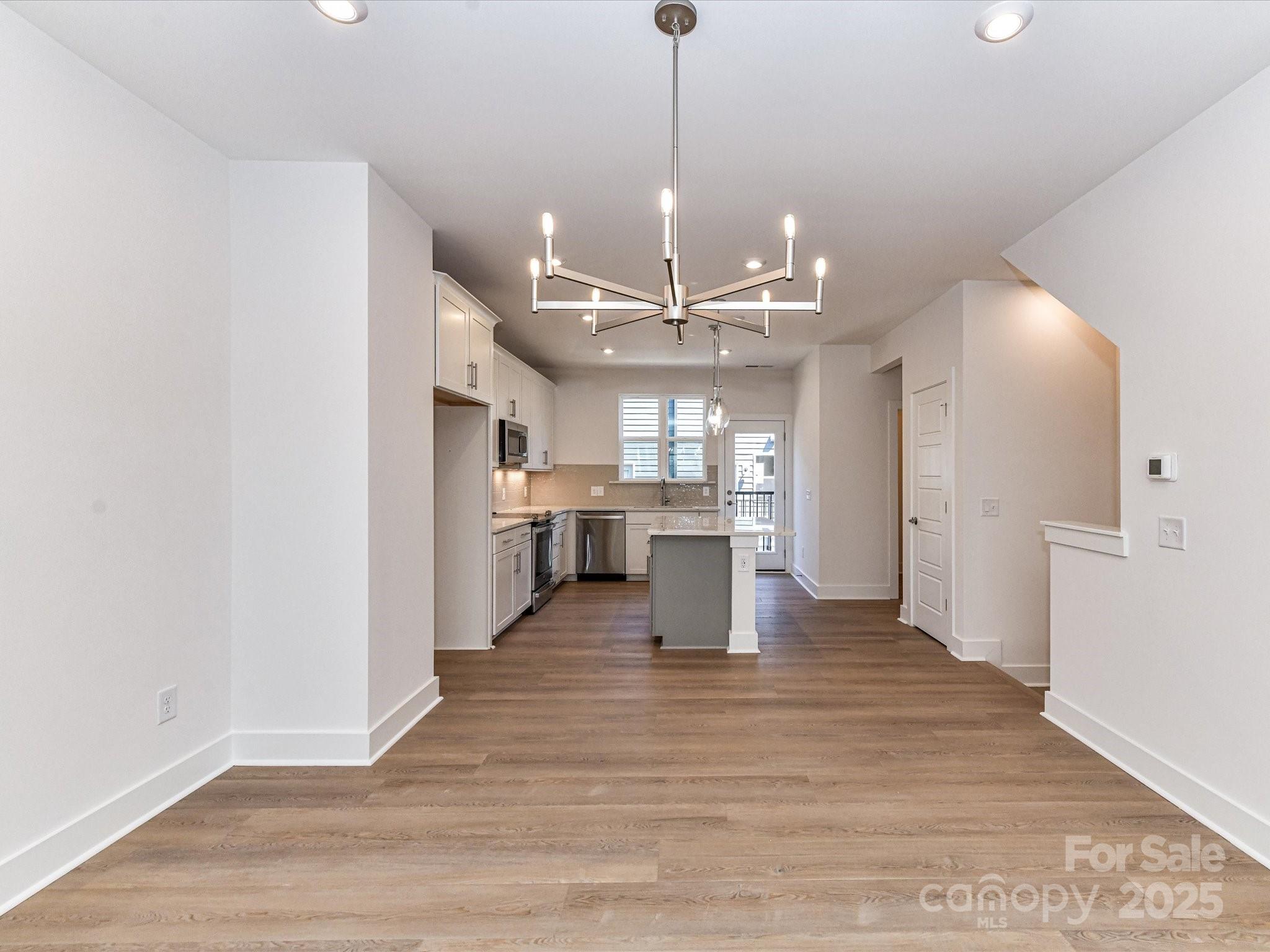 Context at Oakhurst - Residential