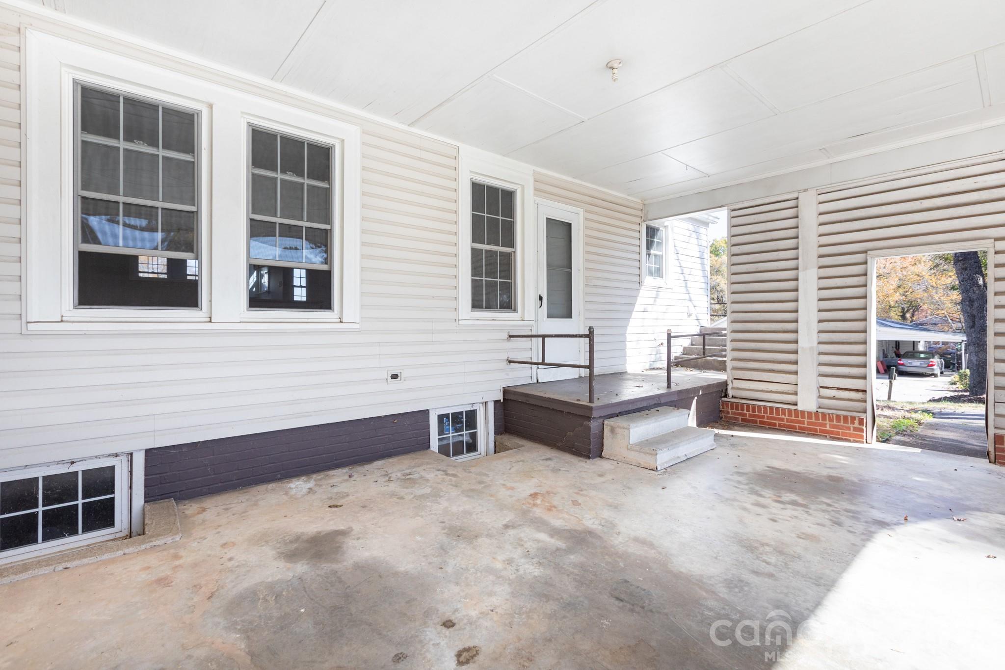 Hill Crest - Residential