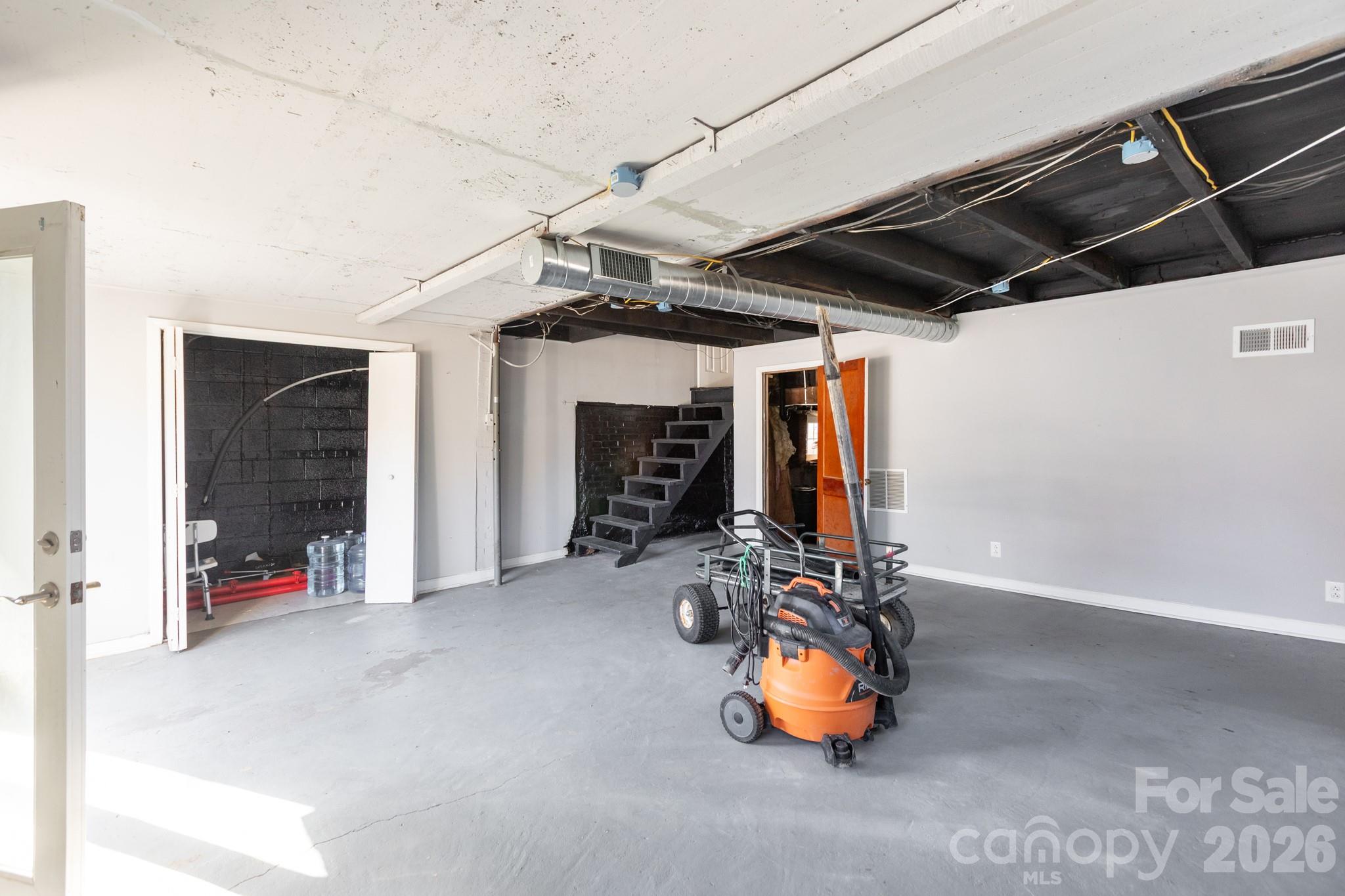 Hill Crest - Residential