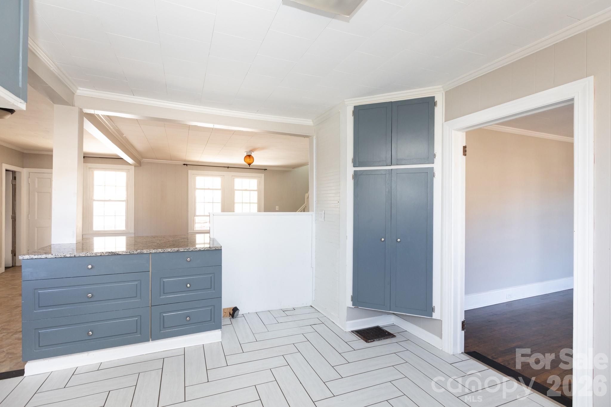 Hill Crest - Residential