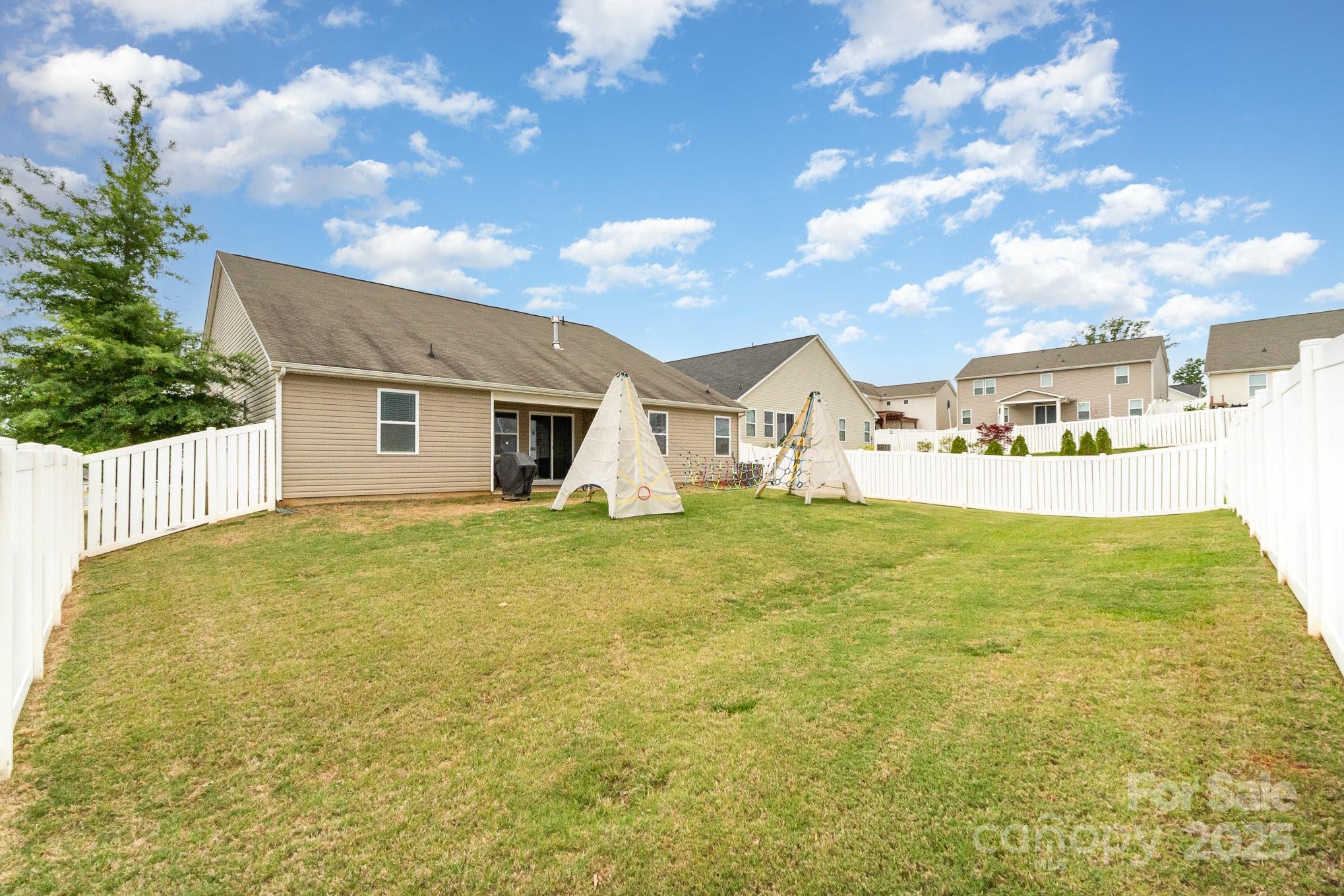 Meridale - Residential