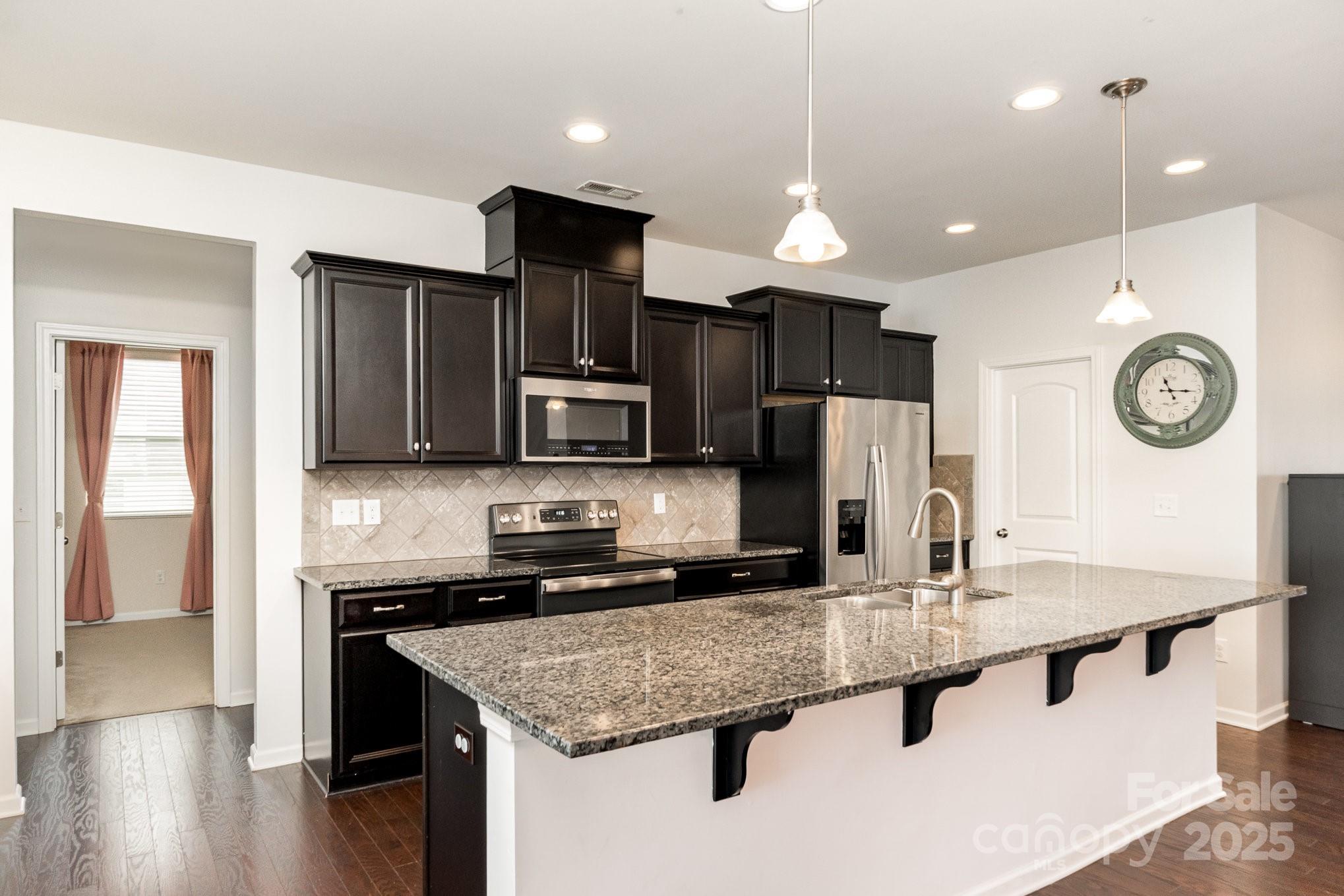 Meridale - Residential