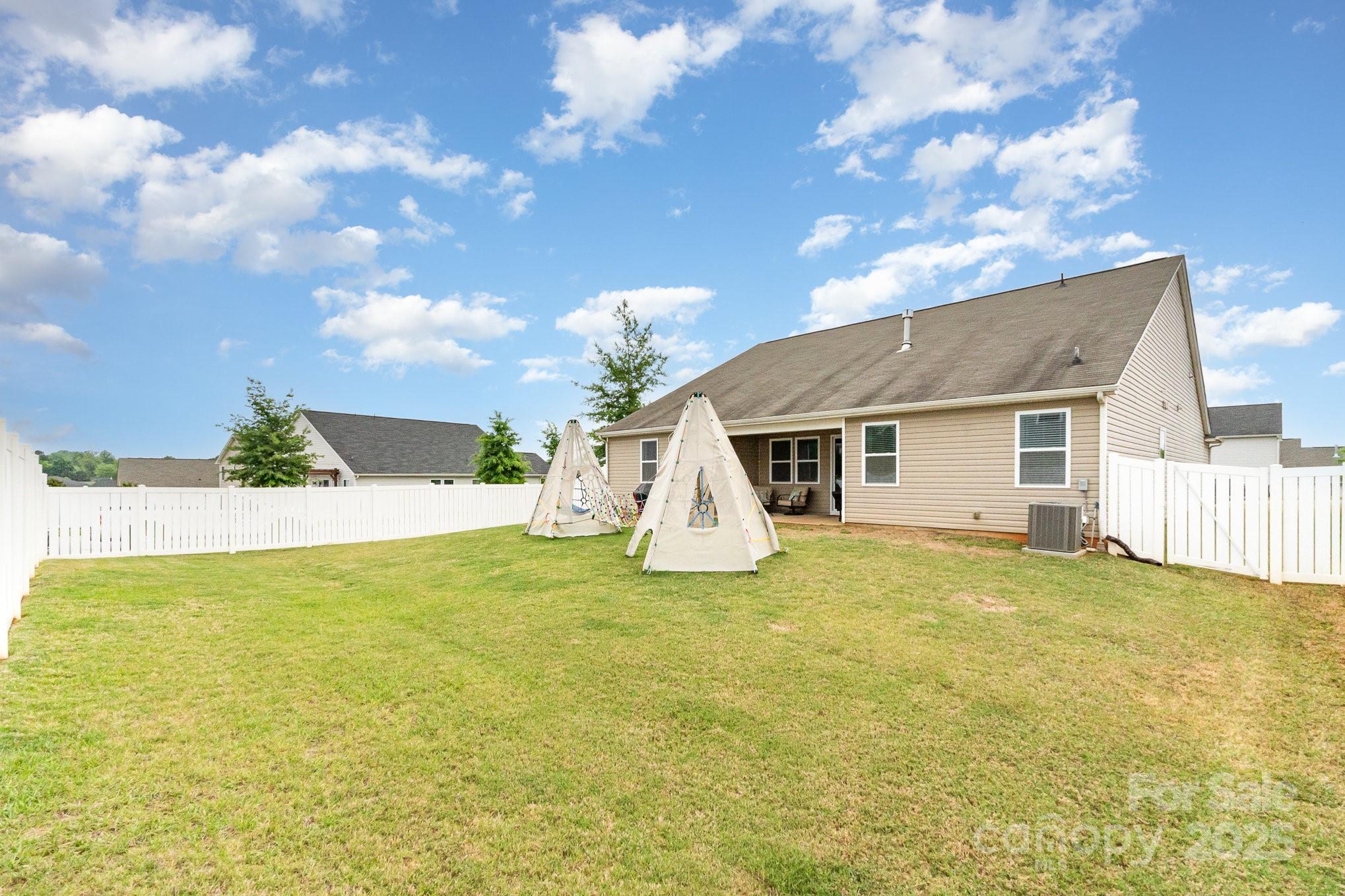 Meridale - Residential