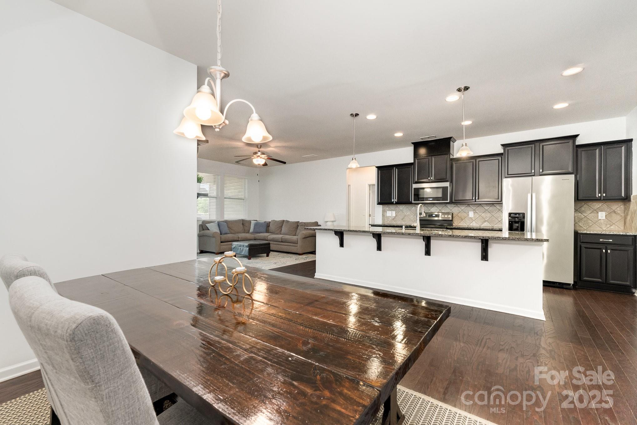 Meridale - Residential