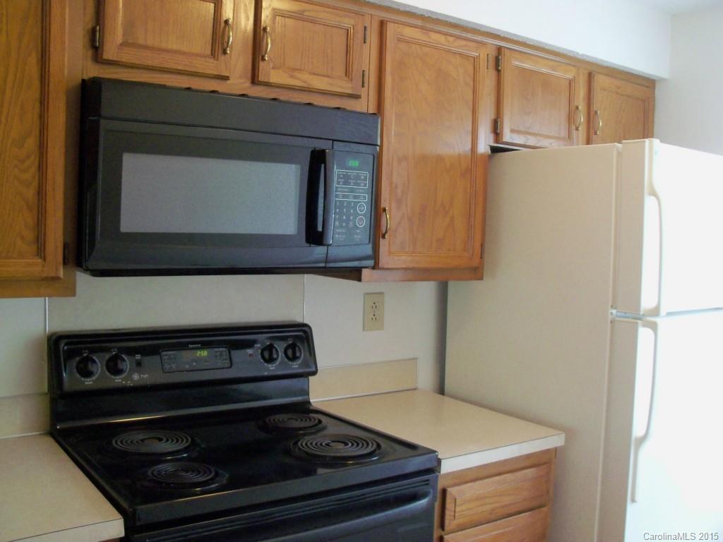 Waterford Twn Homes - Residential