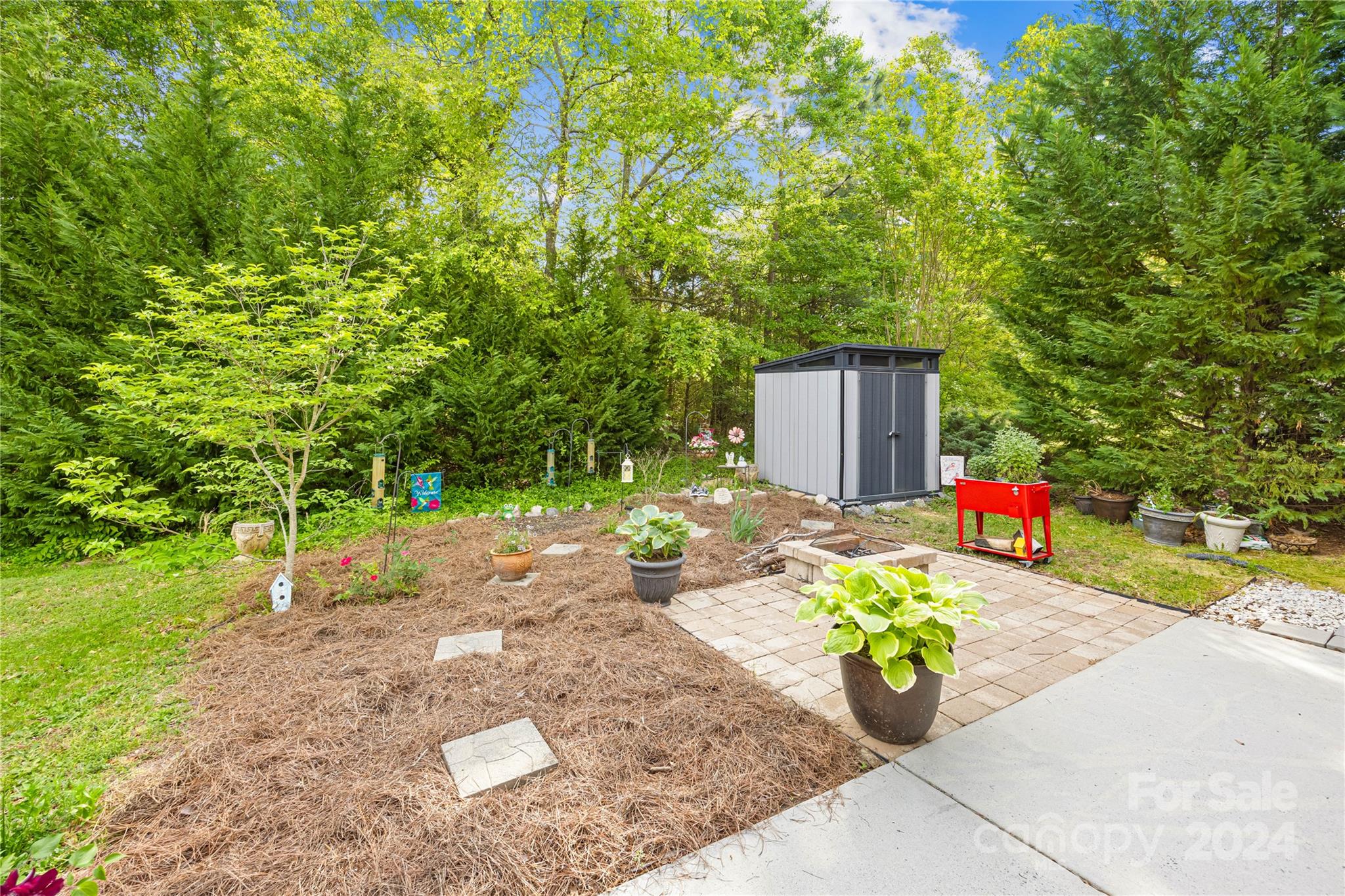 Sundance Village - Residential