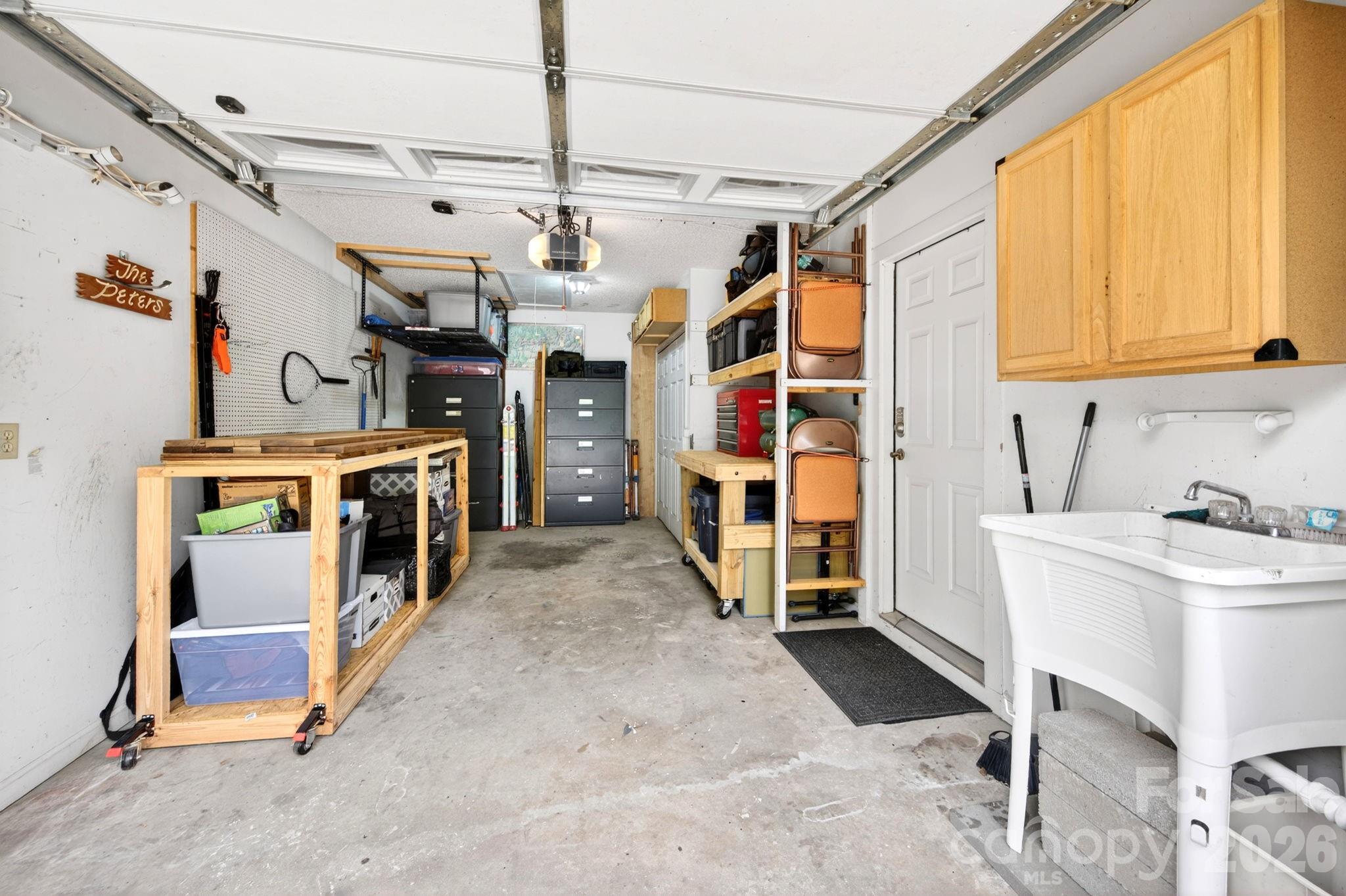 Hunters Trace - Residential