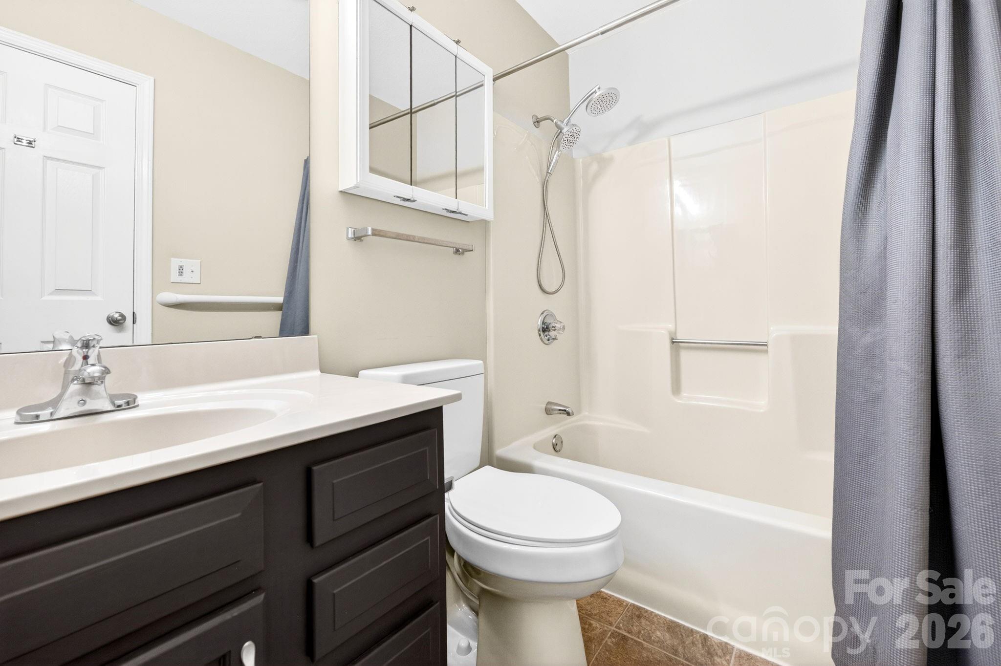 Hunters Trace - Residential