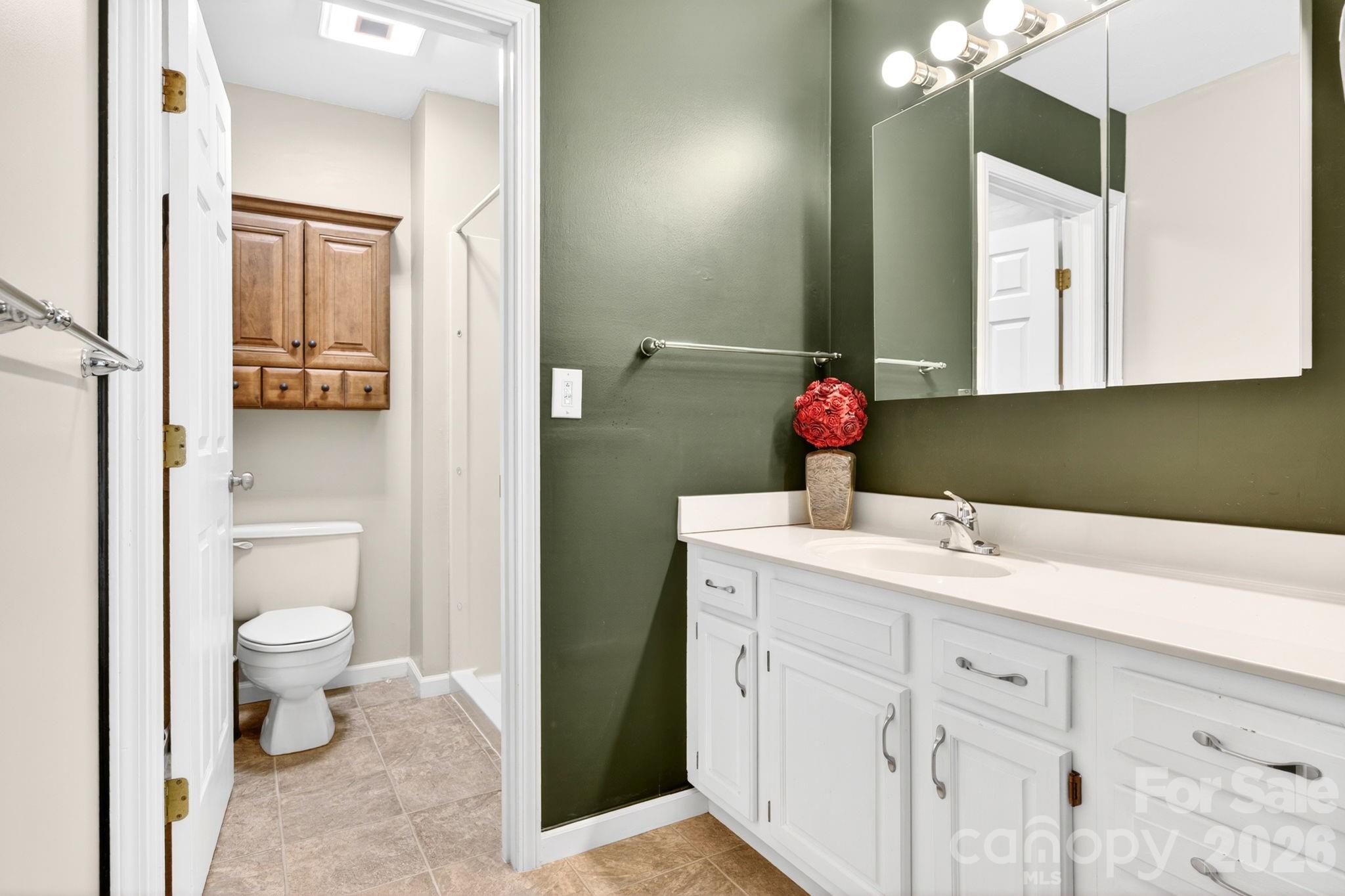 Hunters Trace - Residential
