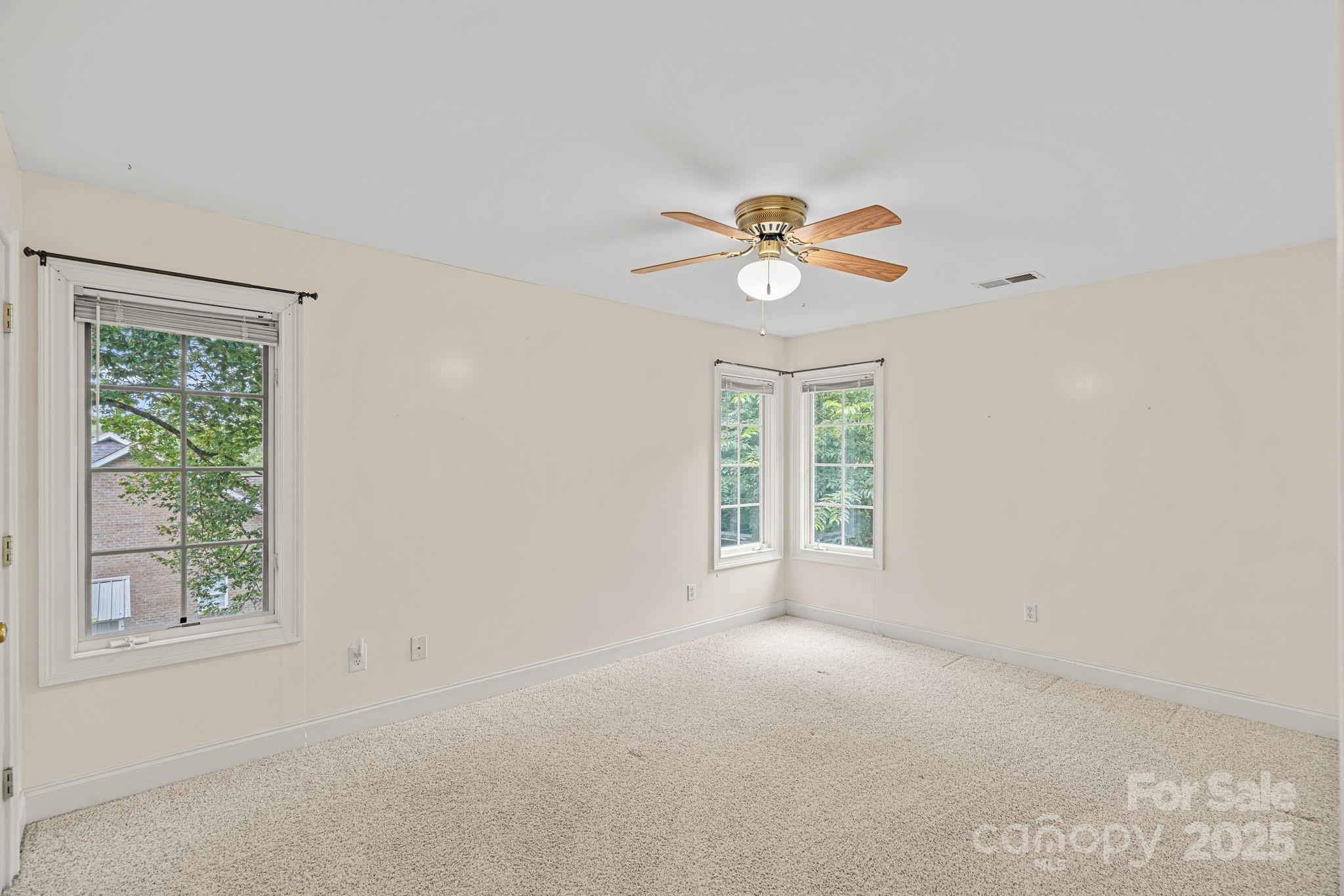 Meadow Oaks - Residential